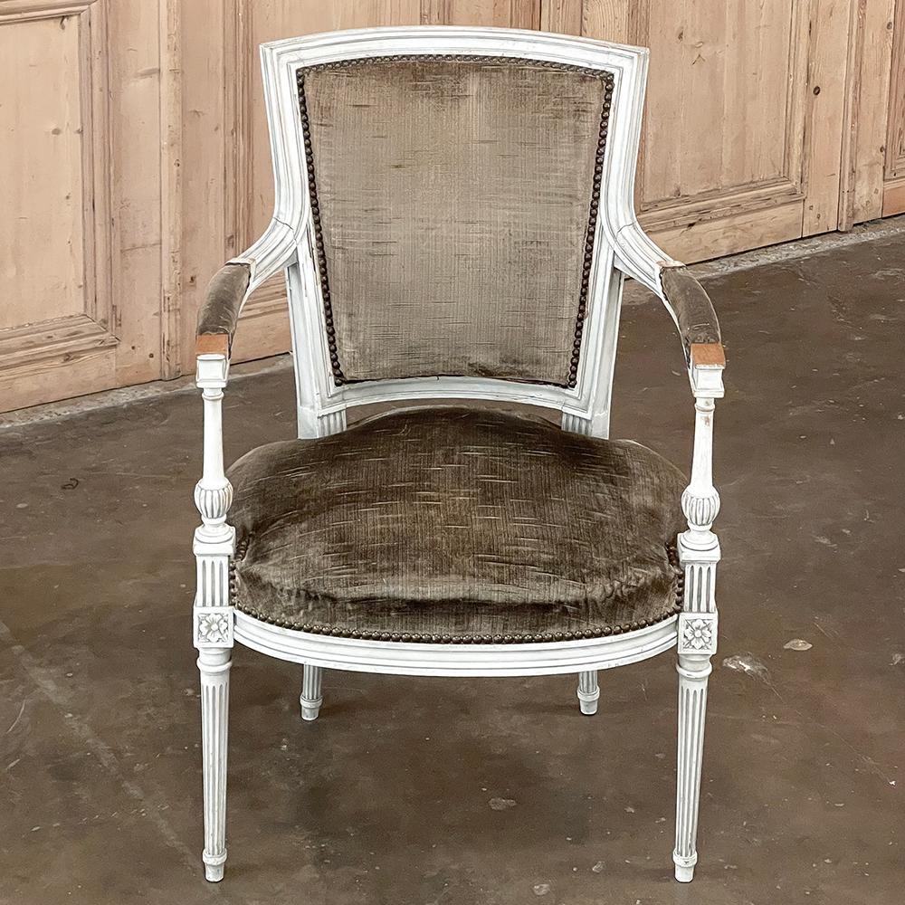 Pair 19th Century French Neoclassical Louis XVI Painted Armchairs For Sale 2