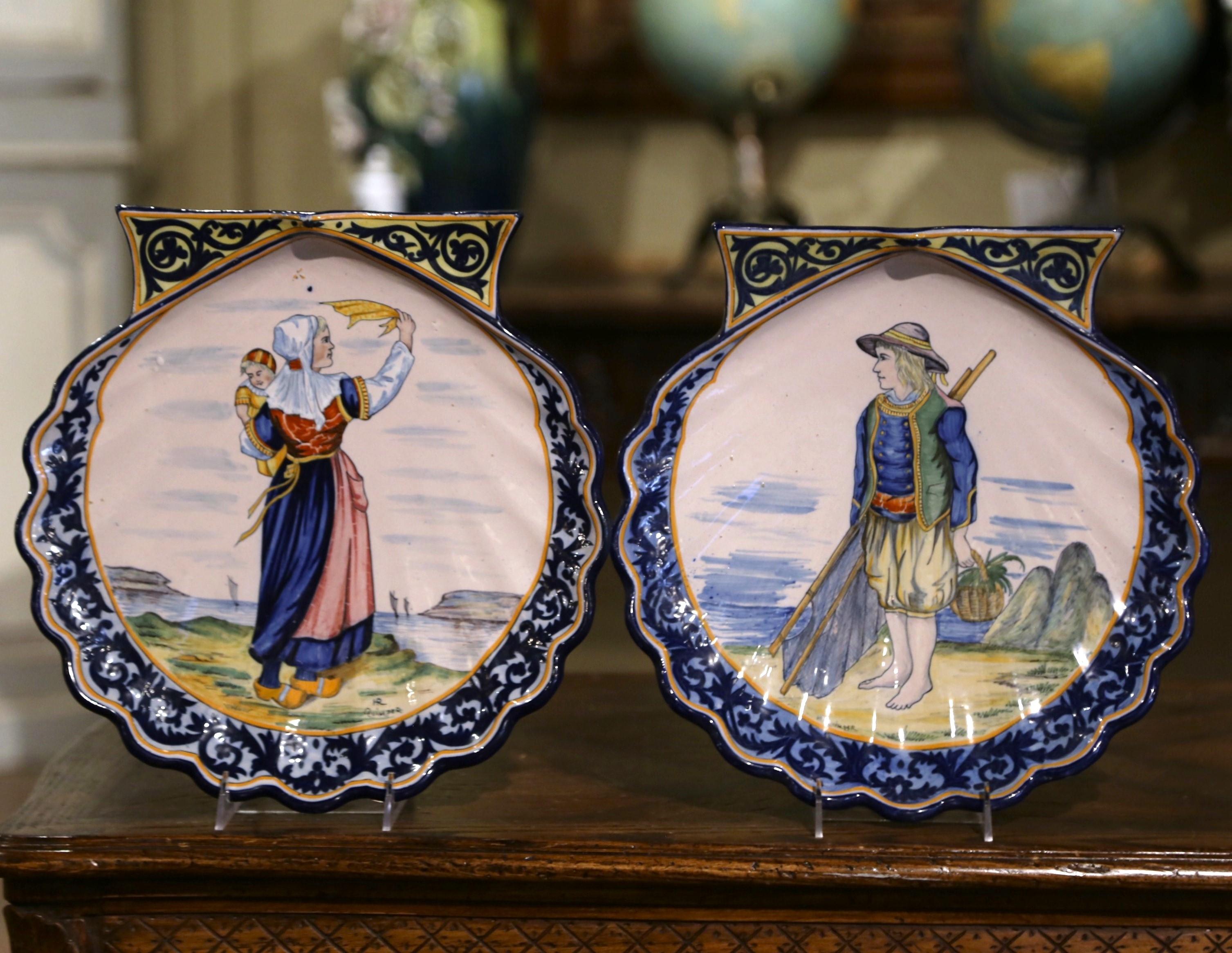 Pair 19th Century French Painted Faience Shell-Form Platters Signed HR Quimper For Sale 1