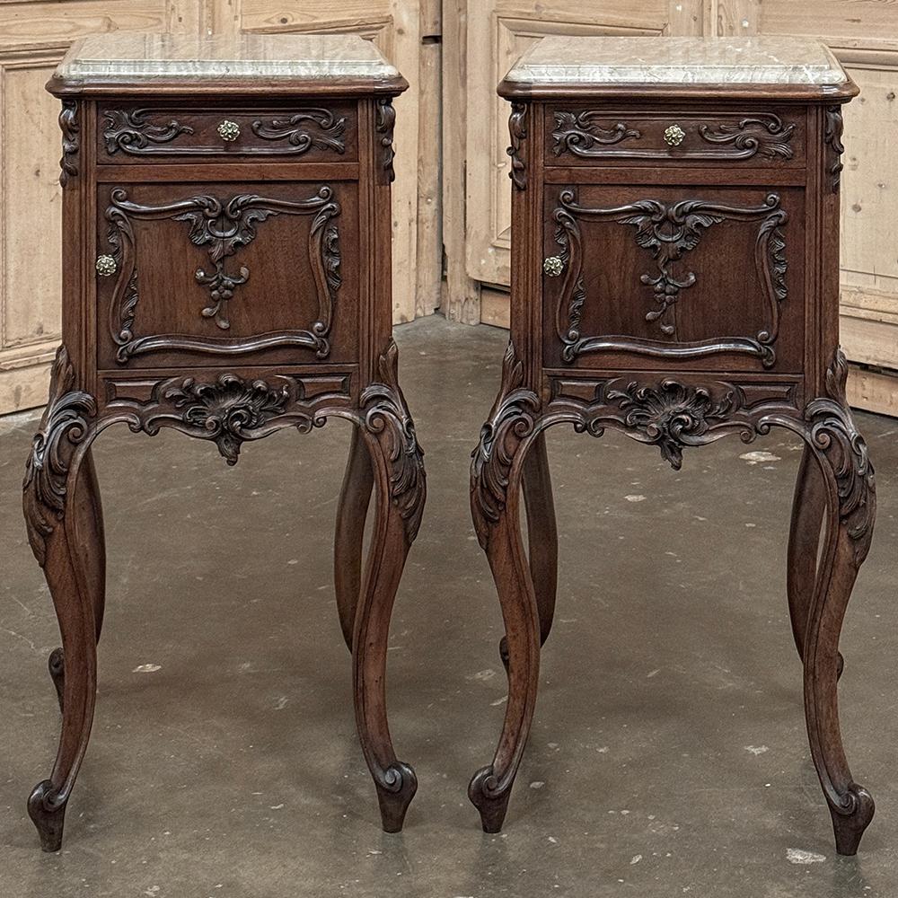 Hand-Carved Pair 19th Century French Regence Walnut Marble Top Nightstands For Sale