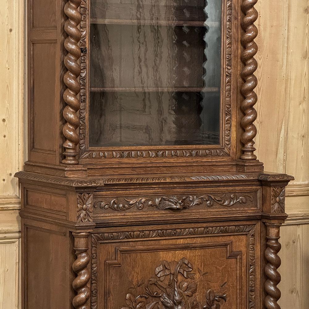 Pair 19th Century French Renaissance Carved Bookcases For Sale 5