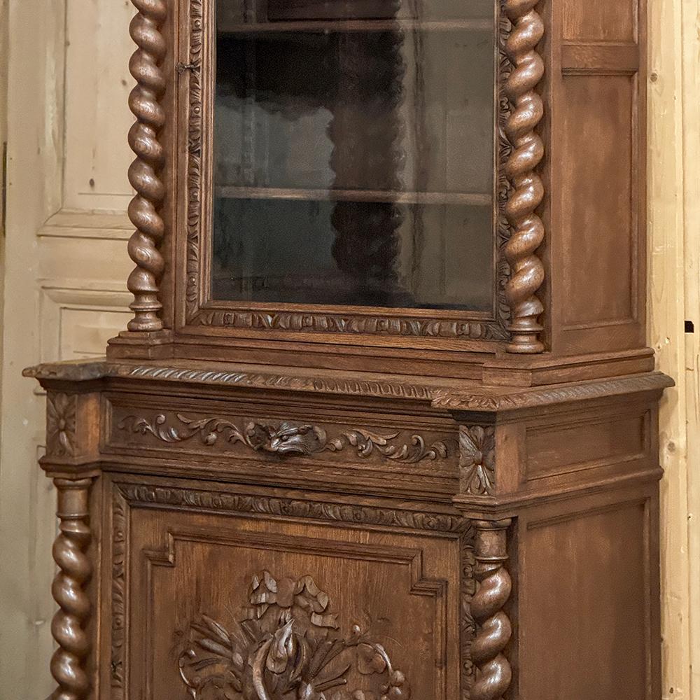 Pair 19th Century French Renaissance Carved Bookcases For Sale 8