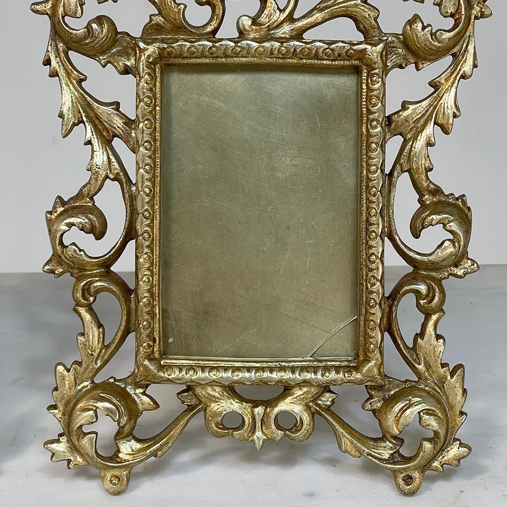 Pair 19th Century French Rococo Louis XV Cast Bronze Picture Frames For Sale 6