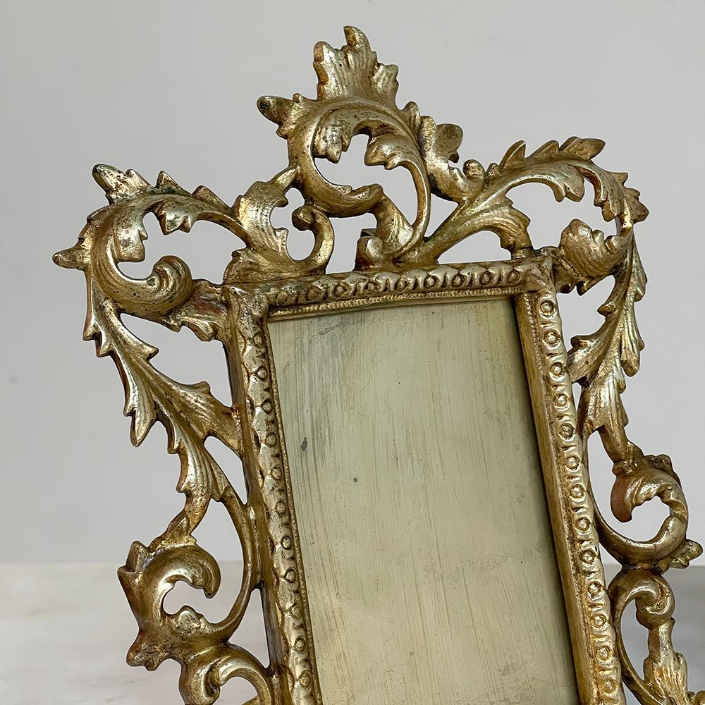 Pair 19th Century French Rococo Louis XV Cast Bronze Picture Frames In Good Condition For Sale In Dallas, TX