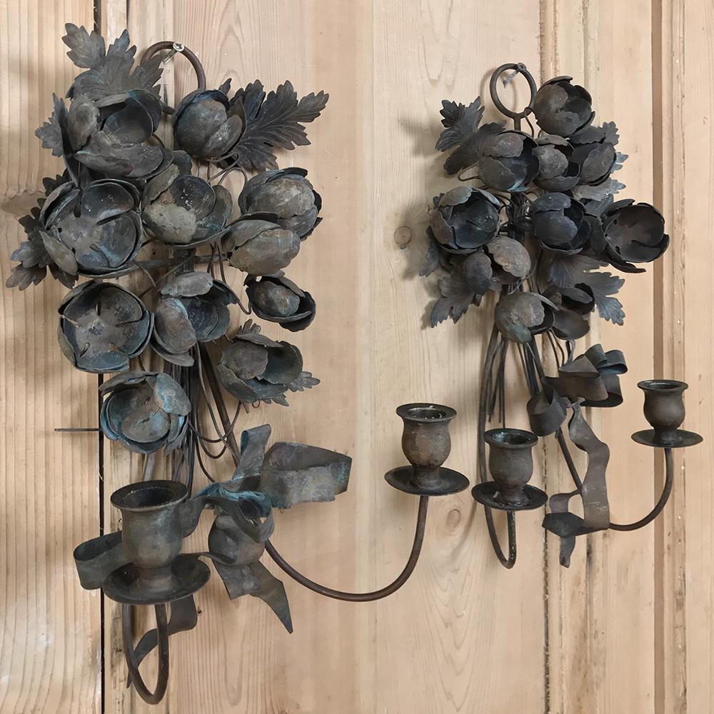 Pair 19th Century French Wrought Iron Wall Sconces In Good Condition In Dallas, TX