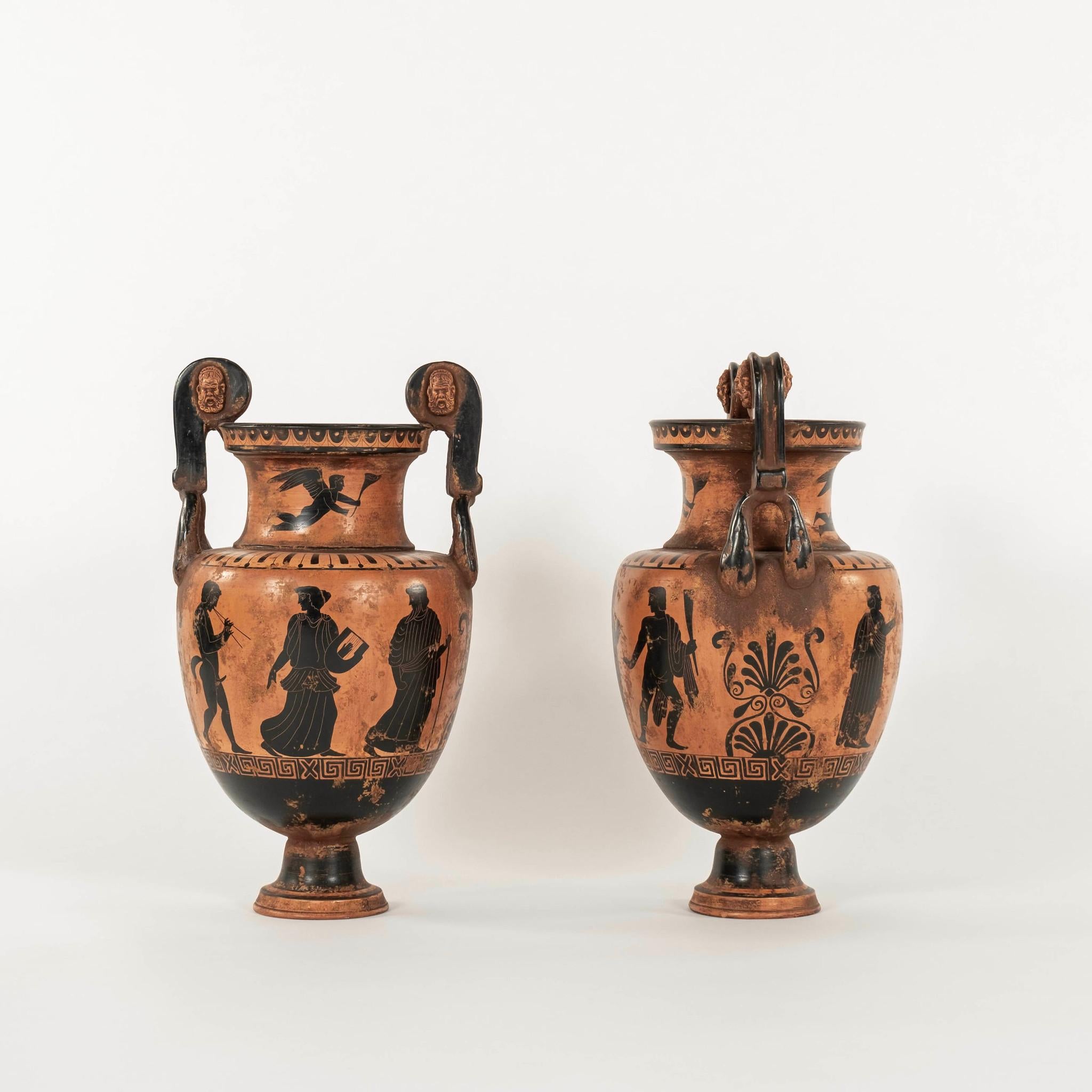 Néo-grec Paire de Volure-Kraters en terre cuite de style attique grec du 19e siècle en vente