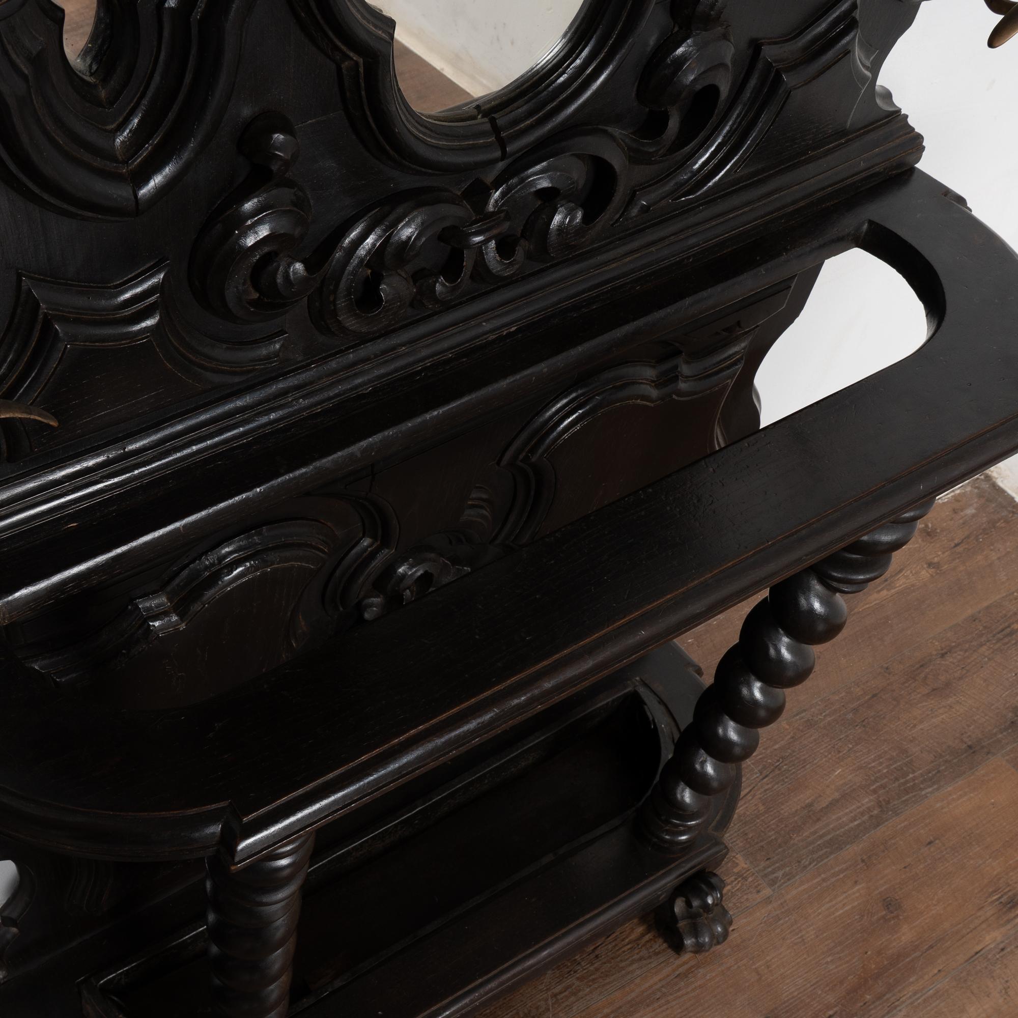 Paire de tables consoles d'entrée du XIXe siècle avec miroir, porte-manteau et porte-parapluie en vente 2