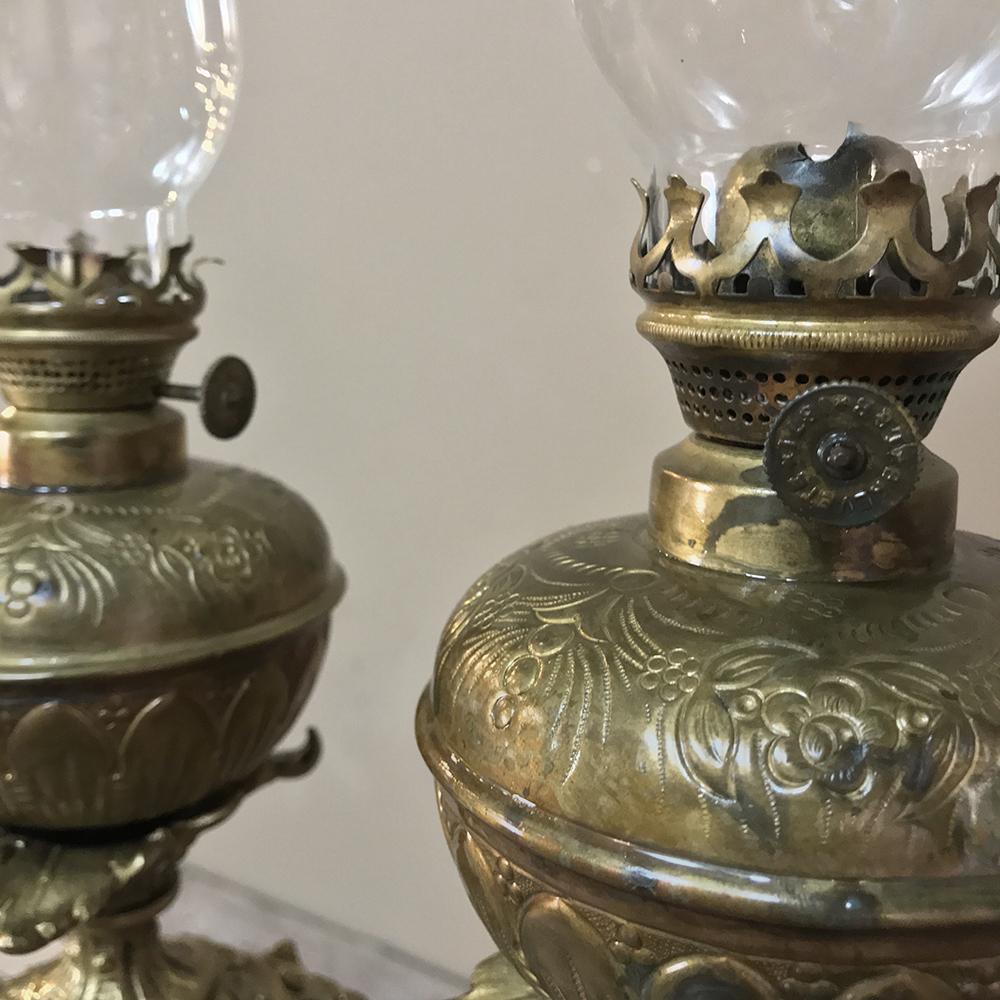 Late 19th Century Pair of 19th Century Hand Painted Porcelain and Bronze Oil Lanterns For Sale