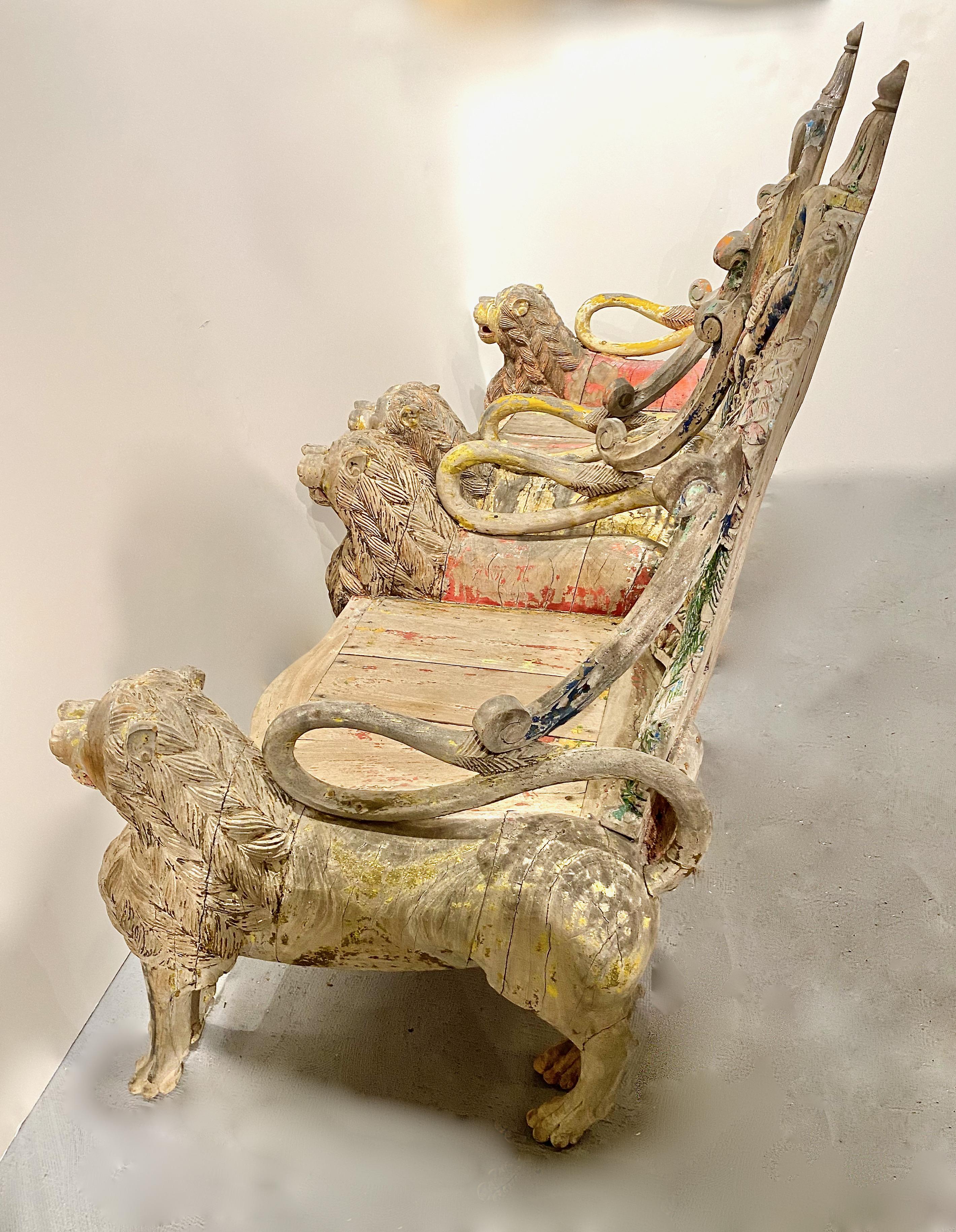 Paire de chaises à trône indiennes du 19e siècle en vente 1