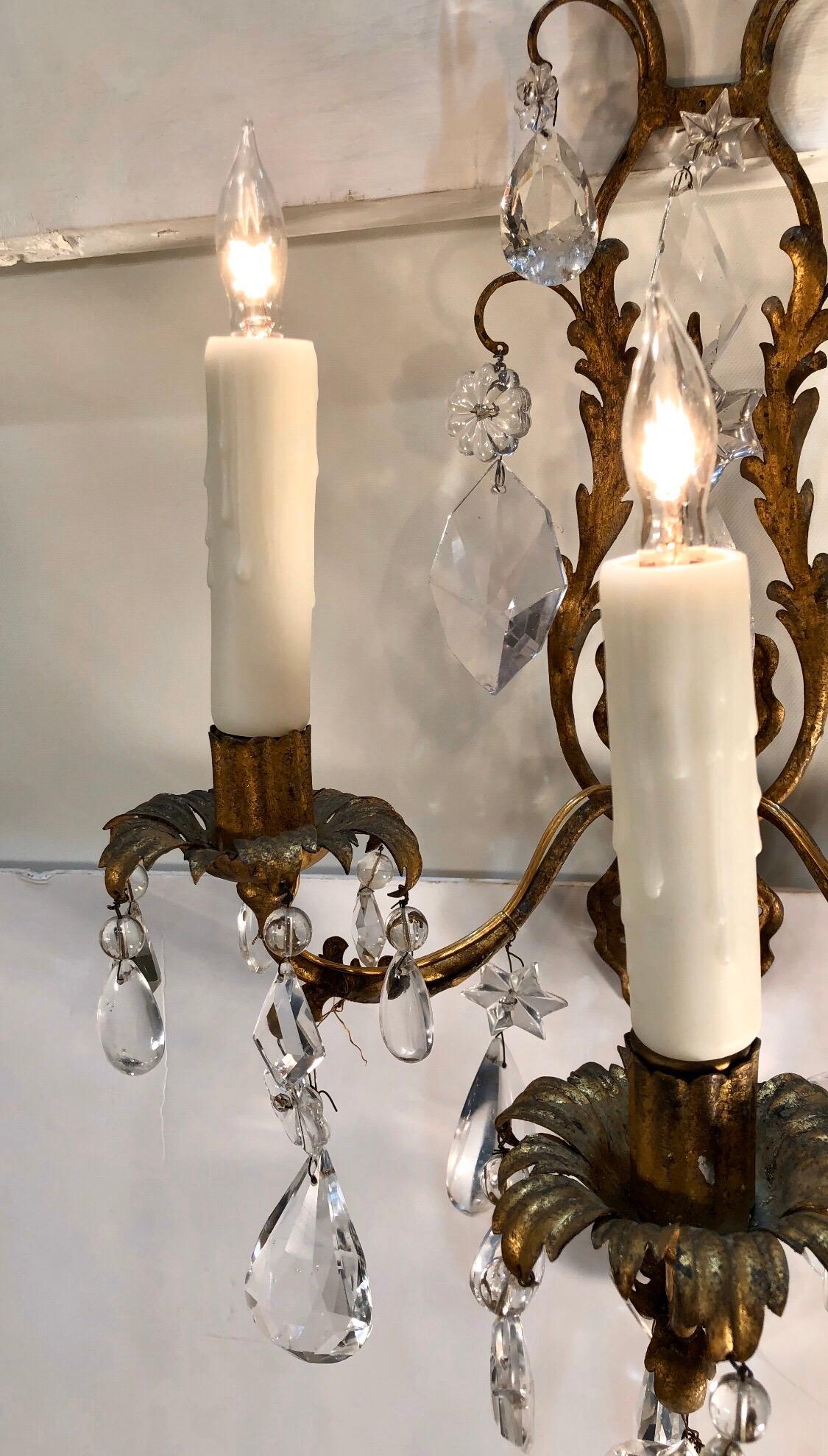 Pair of 19th Century Italian Gilt Tôle Rock Crystal Sconces For Sale 4