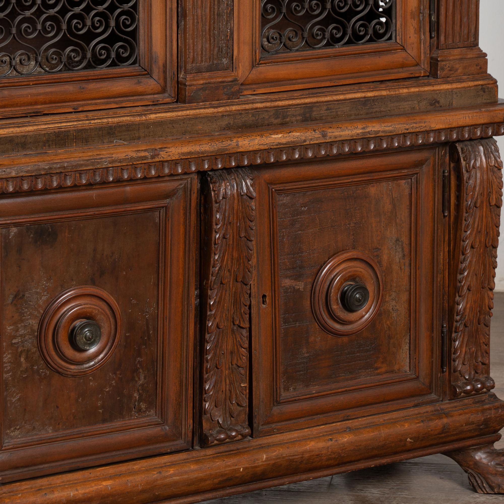 Pair, 19th Century Italian Walnut Bookcases with Open Grillwork Display Cabinet For Sale 5