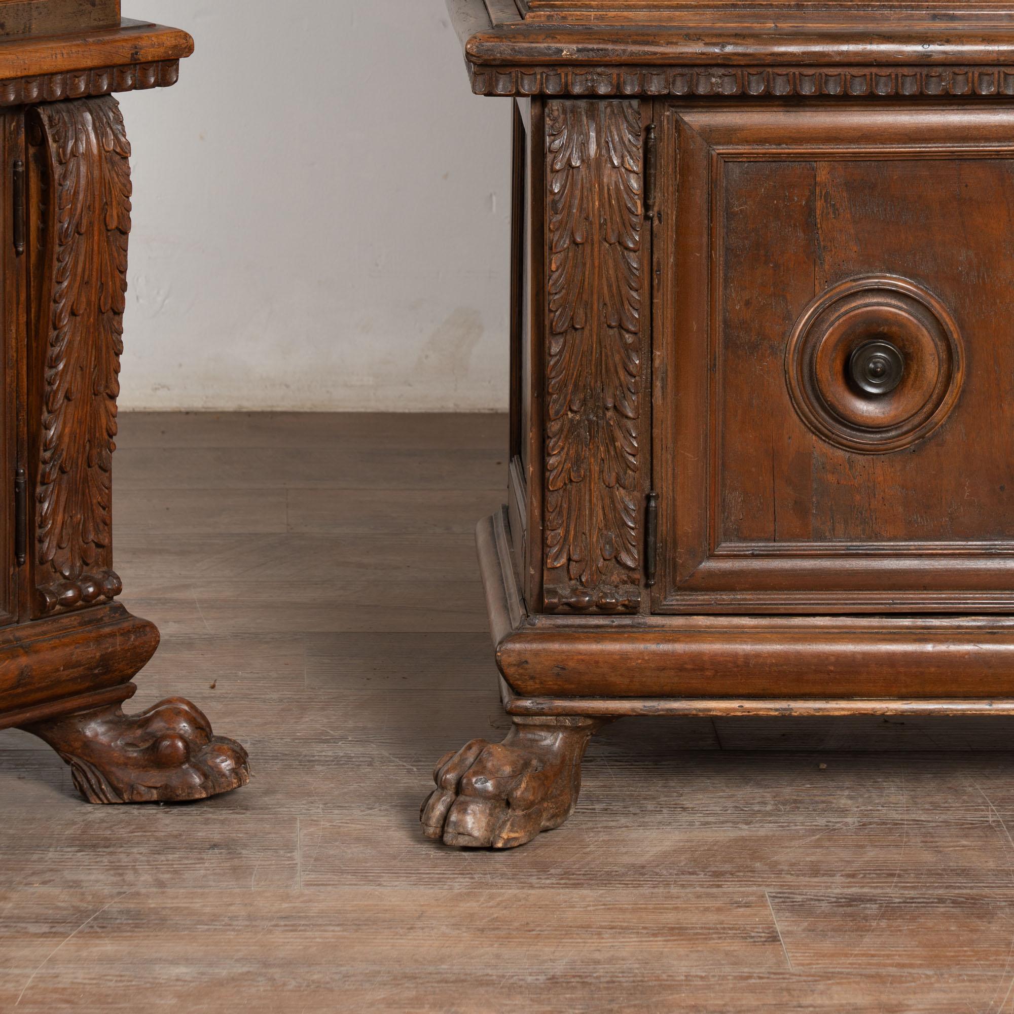Pair, 19th Century Italian Walnut Bookcases with Open Grillwork Display Cabinet For Sale 4