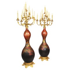 Paire de chandeliers torchères en porcelaine japonaise Imari Porcelain & bronze doré du 19e siècle