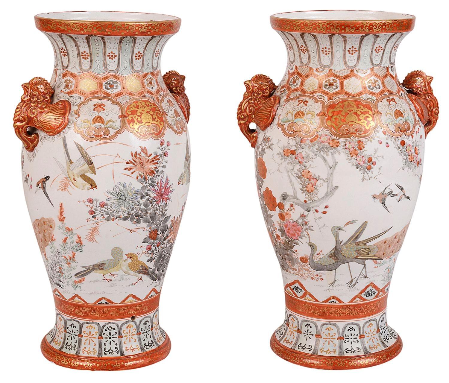 A very good quality pair of Meiji period (1868-1912) Japanese Kutani vases / lamps. Each with classical motif decoration, exotic flowers and bird decoration and handles either side. Signed to the base.
 
 
Batch 72 (18).