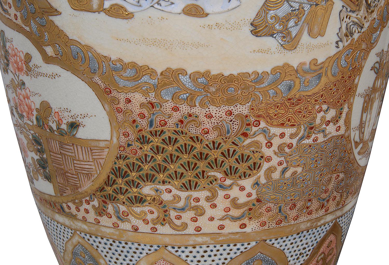 Paar japanische Satsuma-Vasen/Lampen des 19. Jahrhunderts im Angebot 5