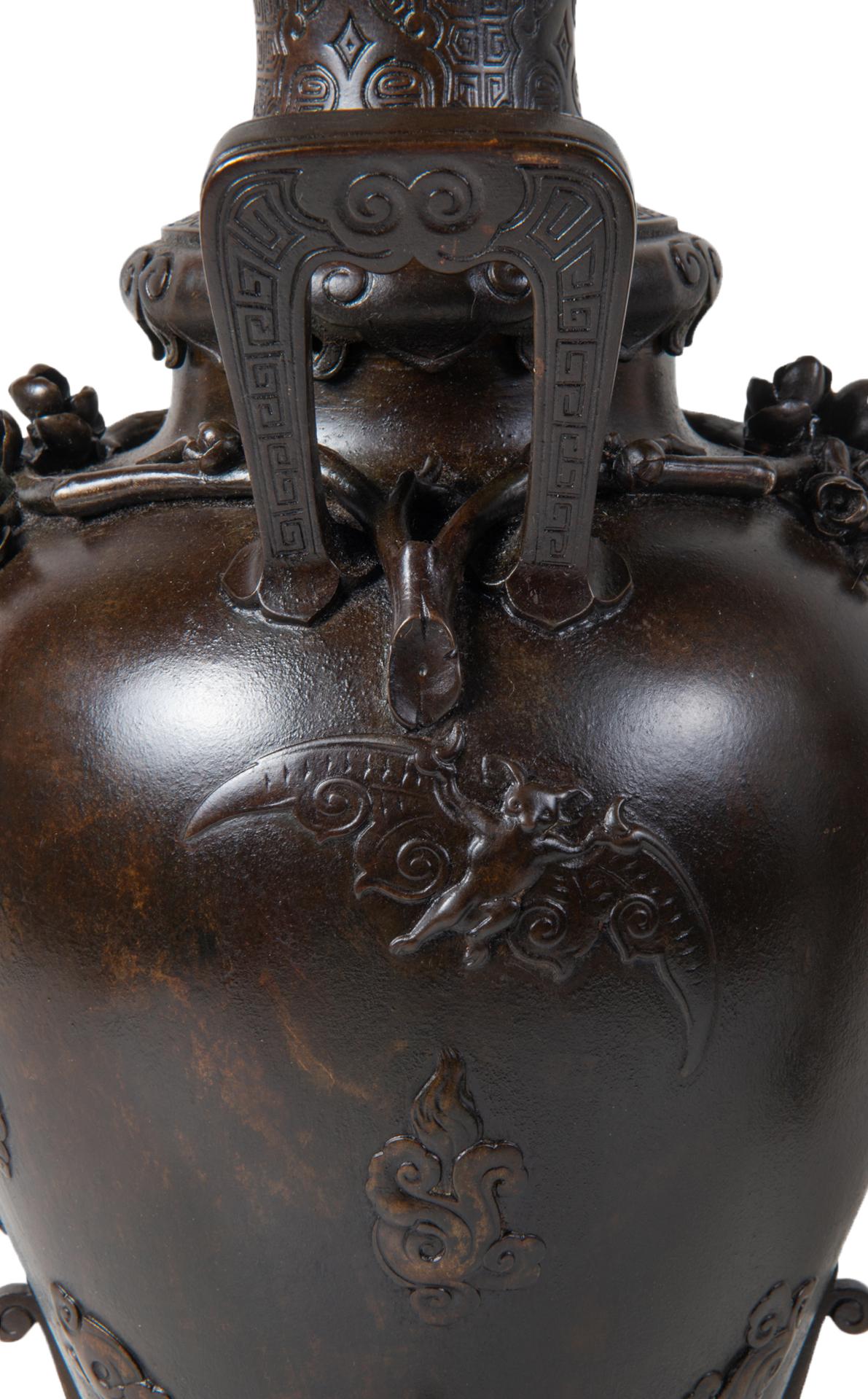 Pair 19th Century Japanese Style Bronze Vases Lamps For Sale 3