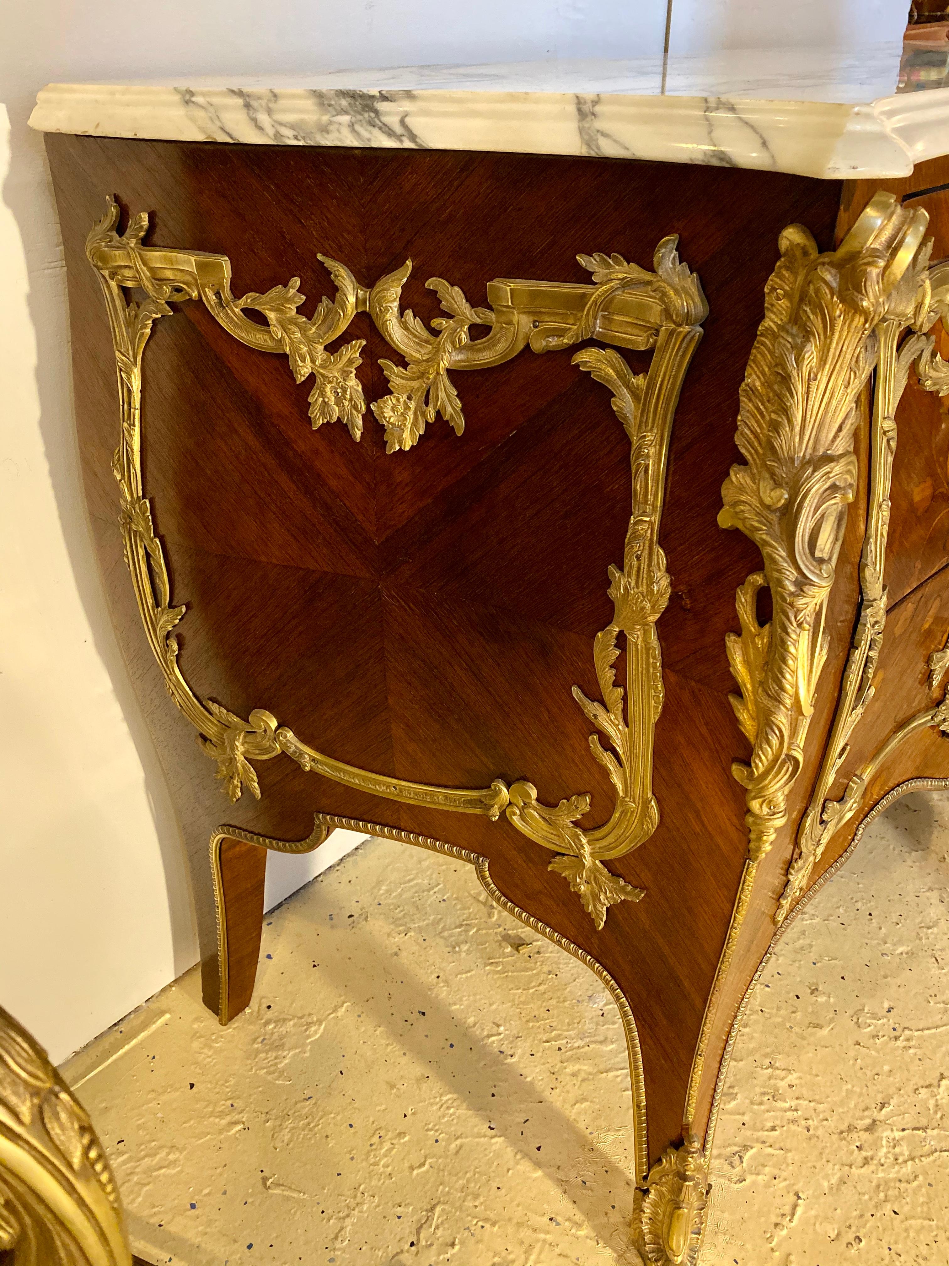 Pair 19th Century King and Queen Compatible Marble-Top Commodes or Chest In Good Condition For Sale In Stamford, CT