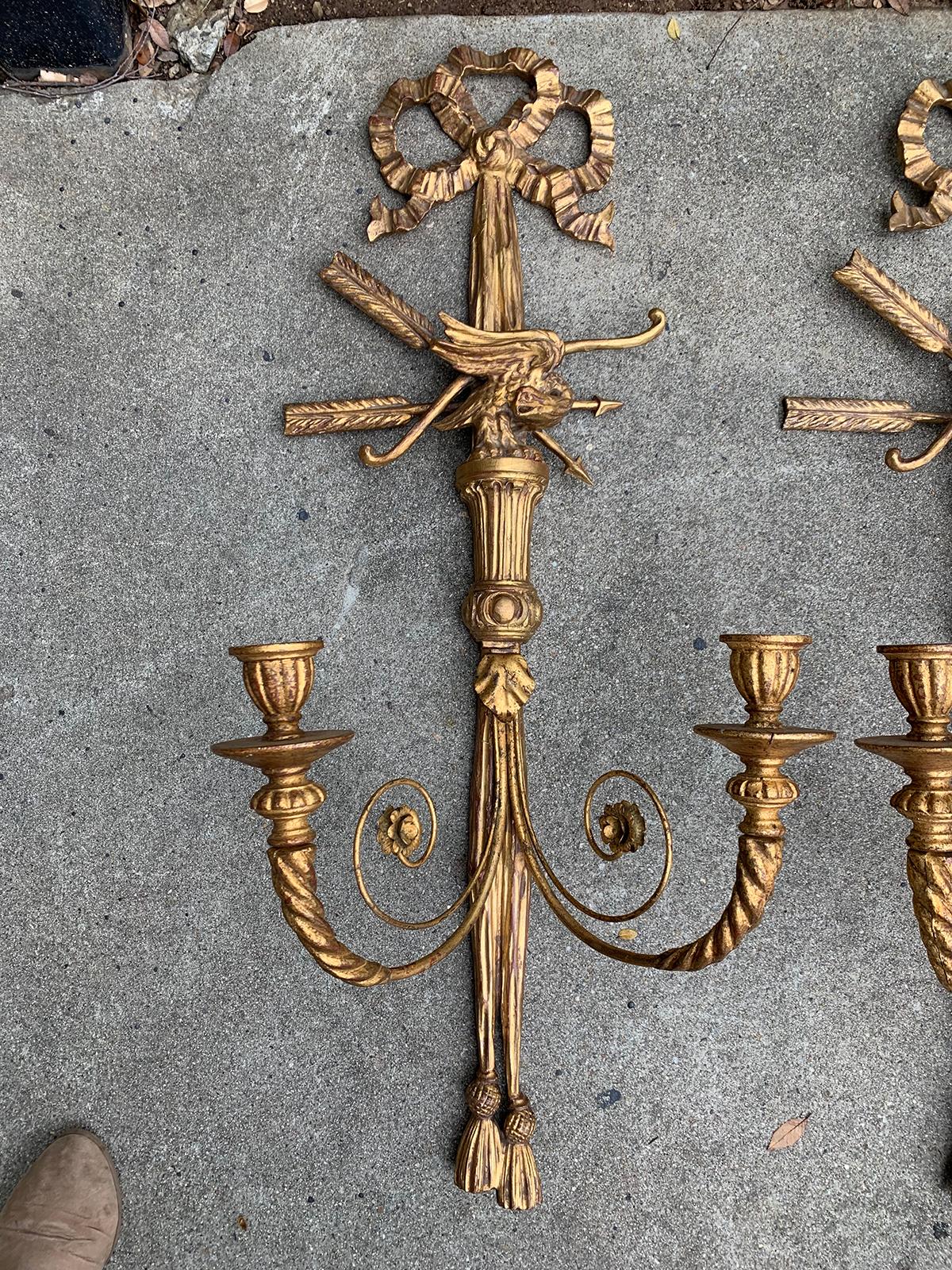 Pair of 19th Century Large Georgian Style Giltwood Eagle Sconces For Sale 6