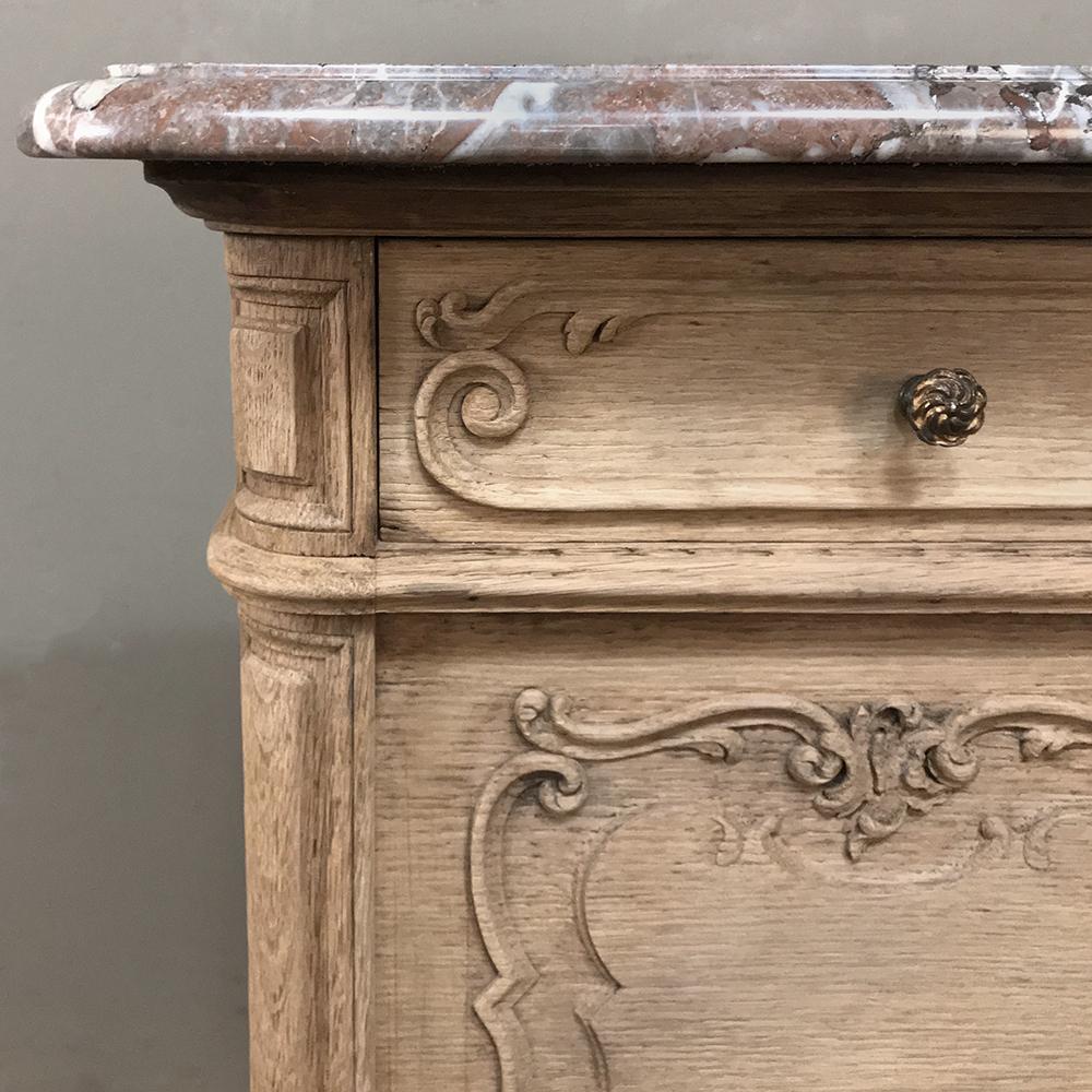 Late 19th Century Pair of 19th Century Liegoise Stripped Oak Marble Top Nightstands