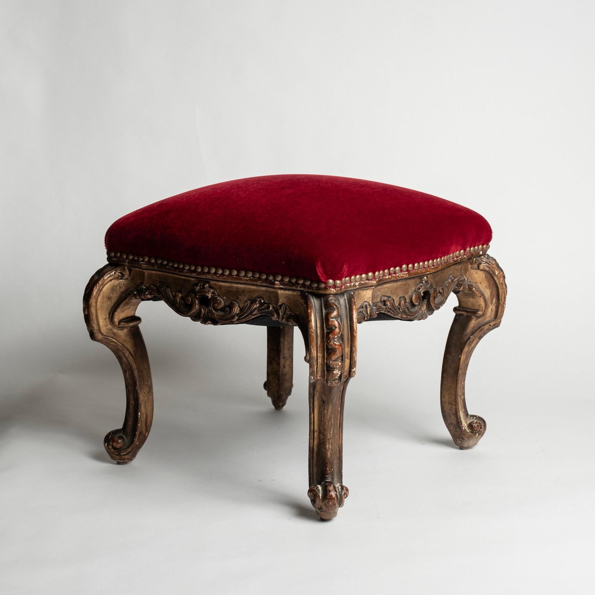 Italian Pair 19th Century Louis XV Style Gold Giltwood Rouge Red Mohair Tabourets For Sale