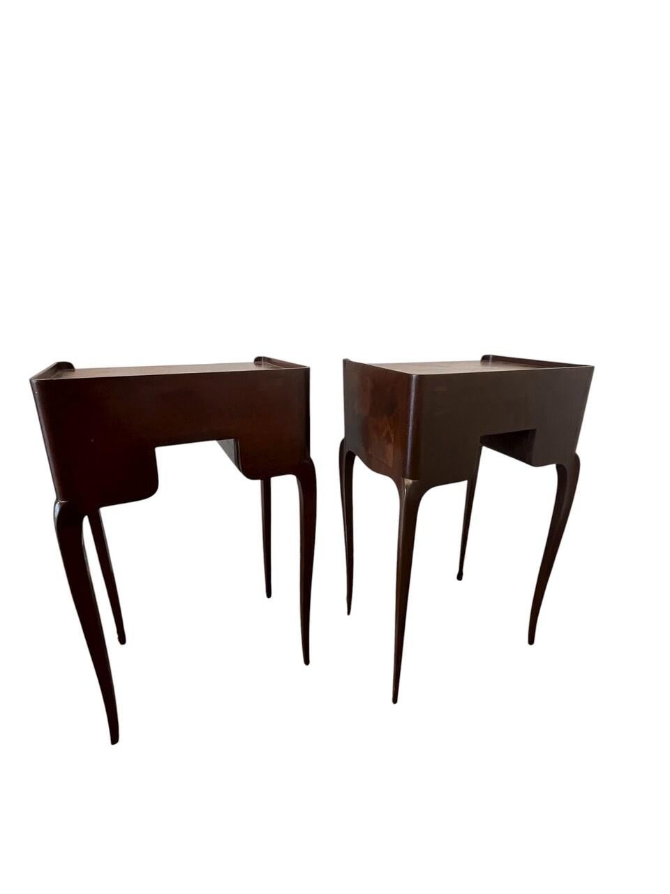 Paire de tables de nuit de style Louis XV du 19ème siècle en vente 5
