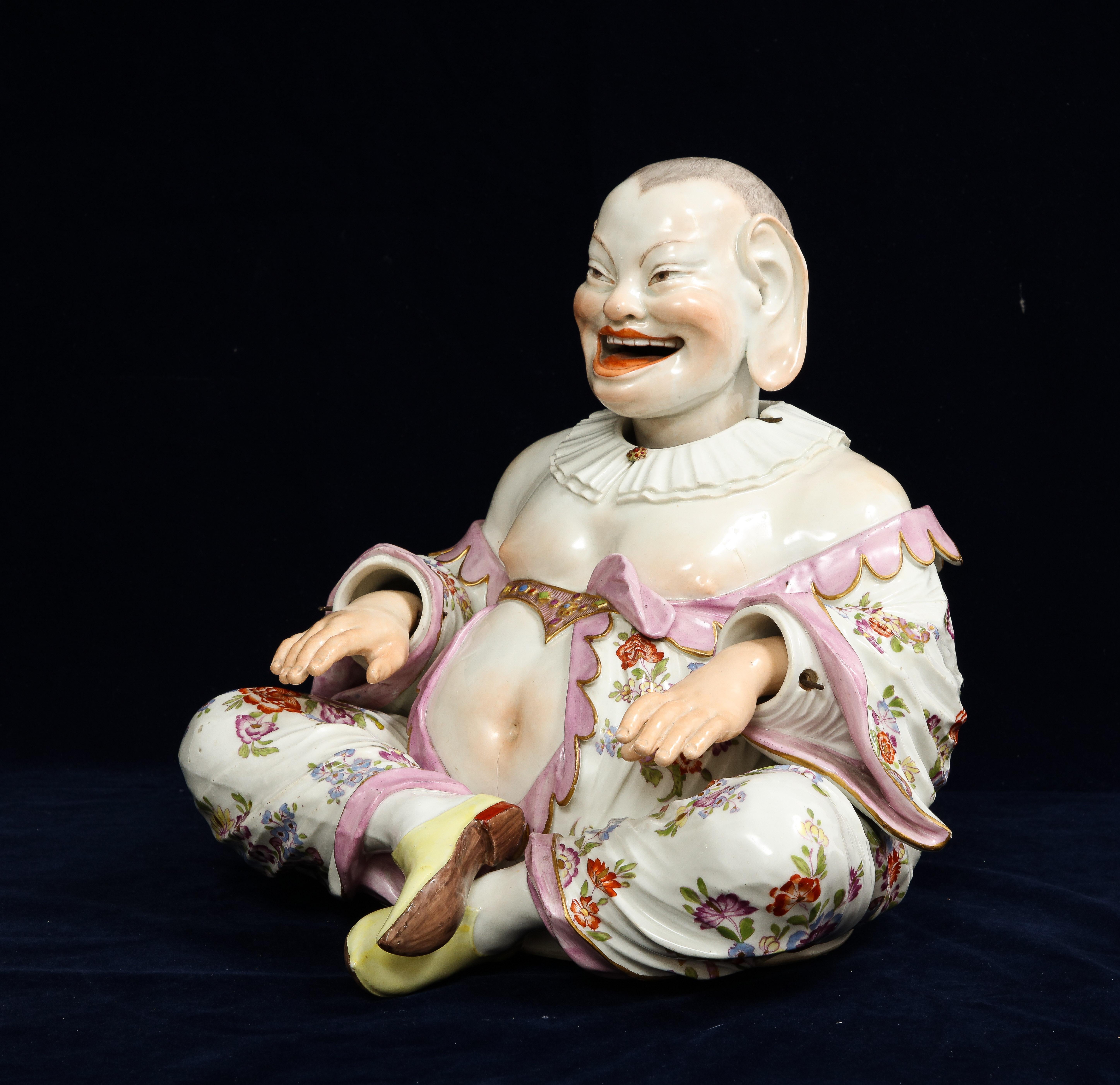 Pair 19th Century Meissen Porcelain Chinoiserie Style of Nodding Pagoda Figures For Sale 4