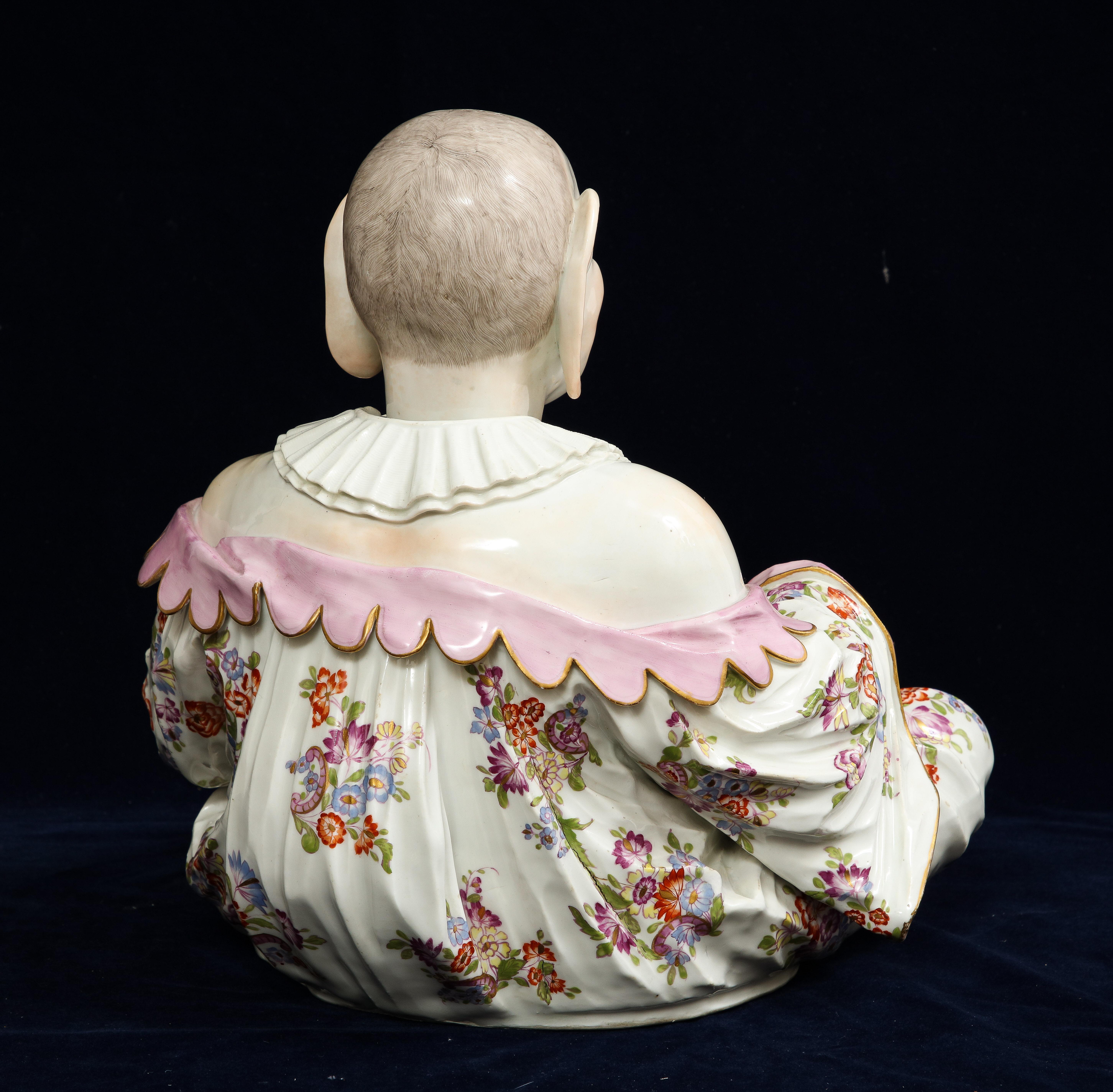 Paar Pagodenfiguren aus Meissener Porzellan im Chinoiserie-Stil des 19. Jahrhunderts im Angebot 7