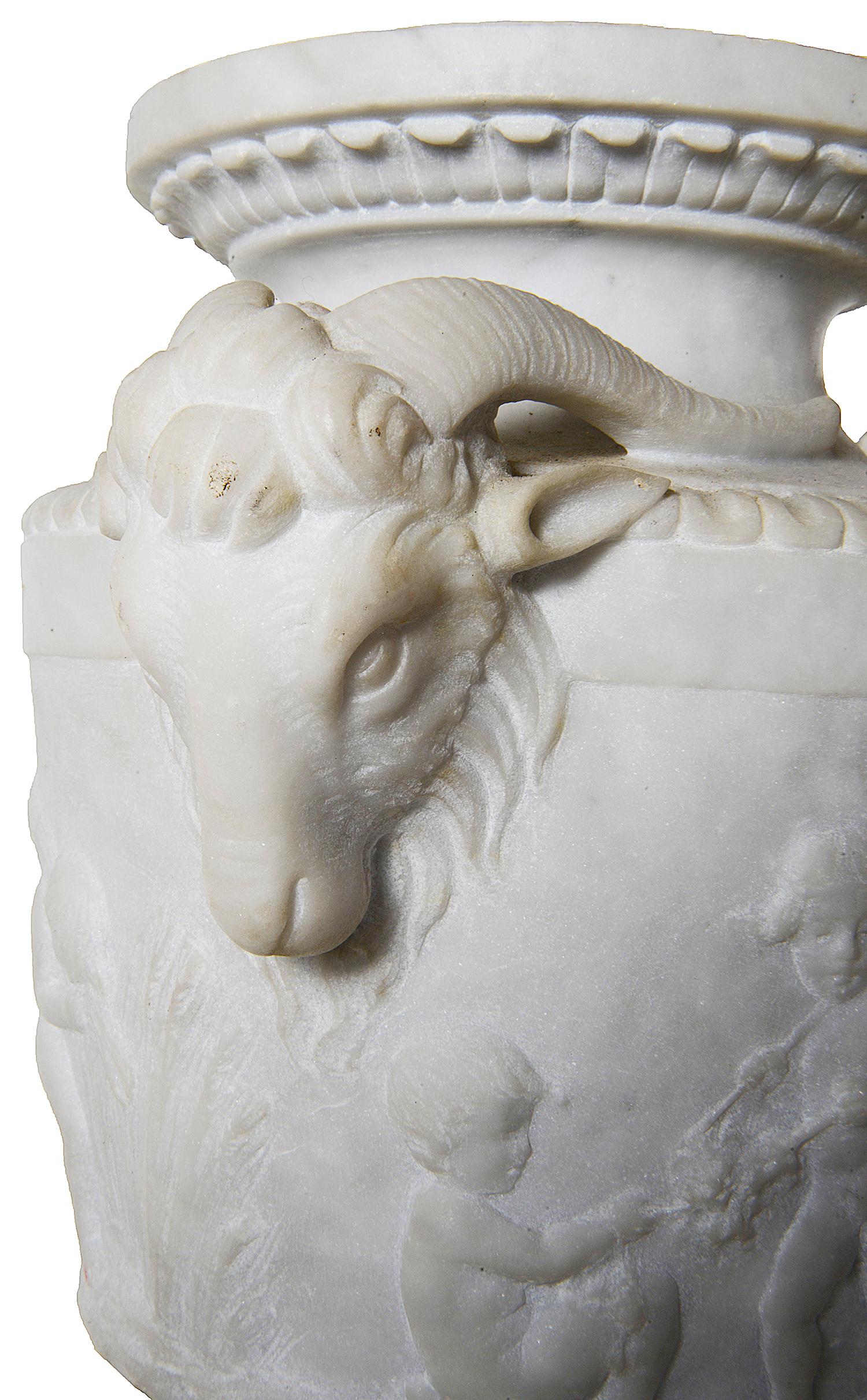 Italian Pair of 19th Century Neoclassical Carved Marble Urns