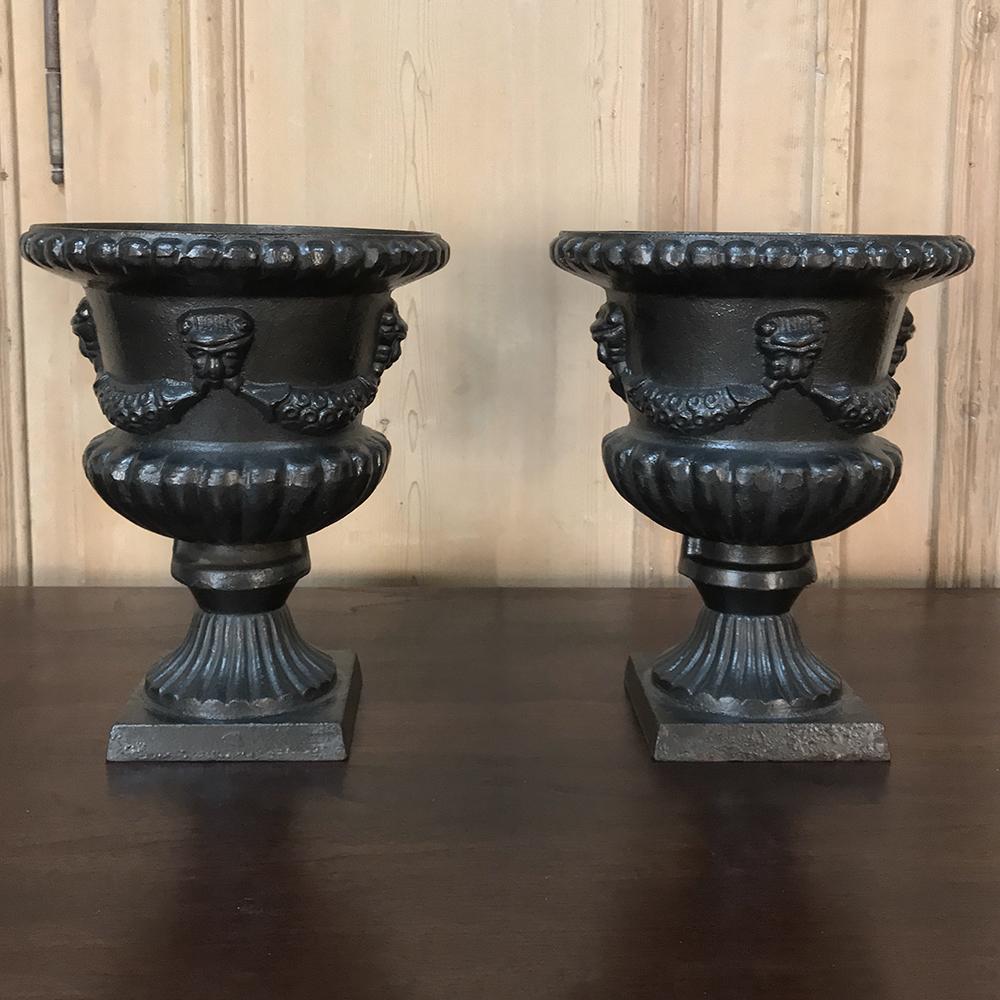 Pair 19th Century Neoclassical Cast Iron Garden Urns In Good Condition For Sale In Dallas, TX