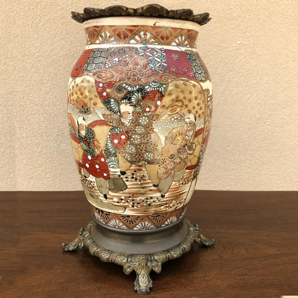 Pair of 19th Century Oriental Satsuma Vases, ca. 1880 For Sale 4