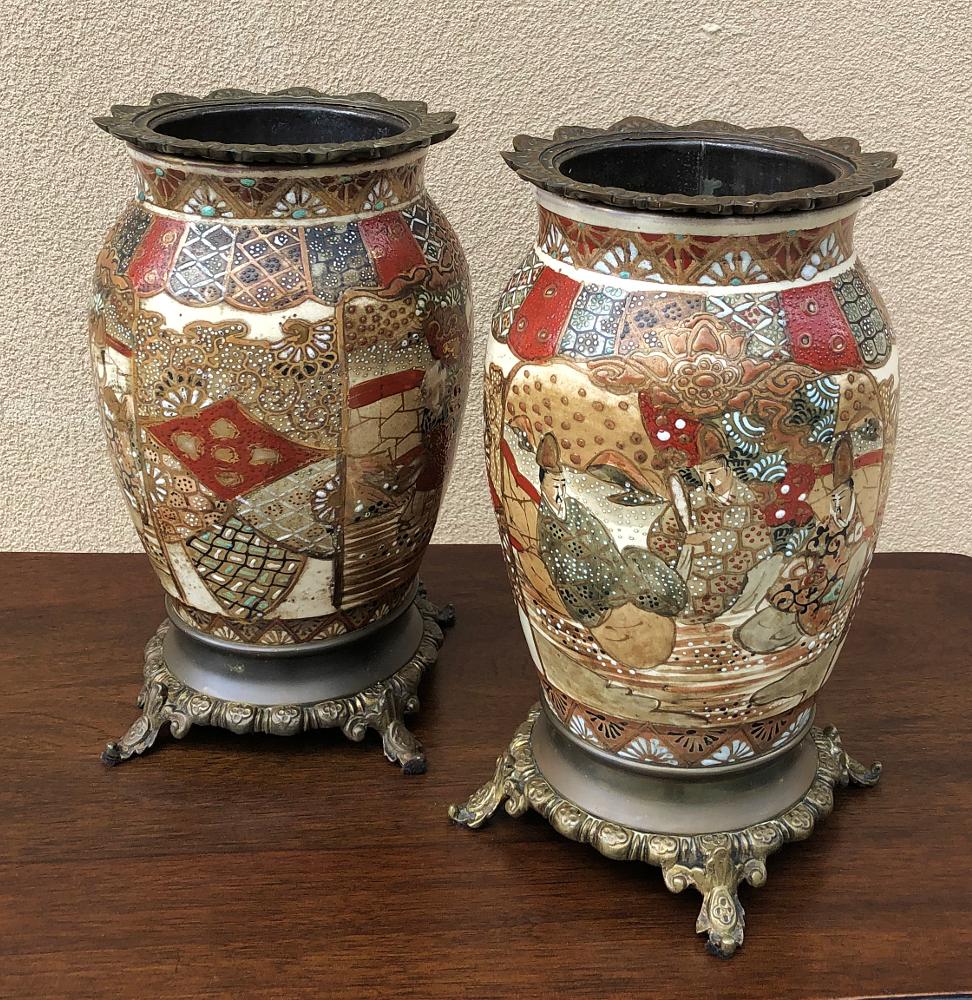 Meiji Pair of 19th Century Oriental Satsuma Vases, ca. 1880 For Sale