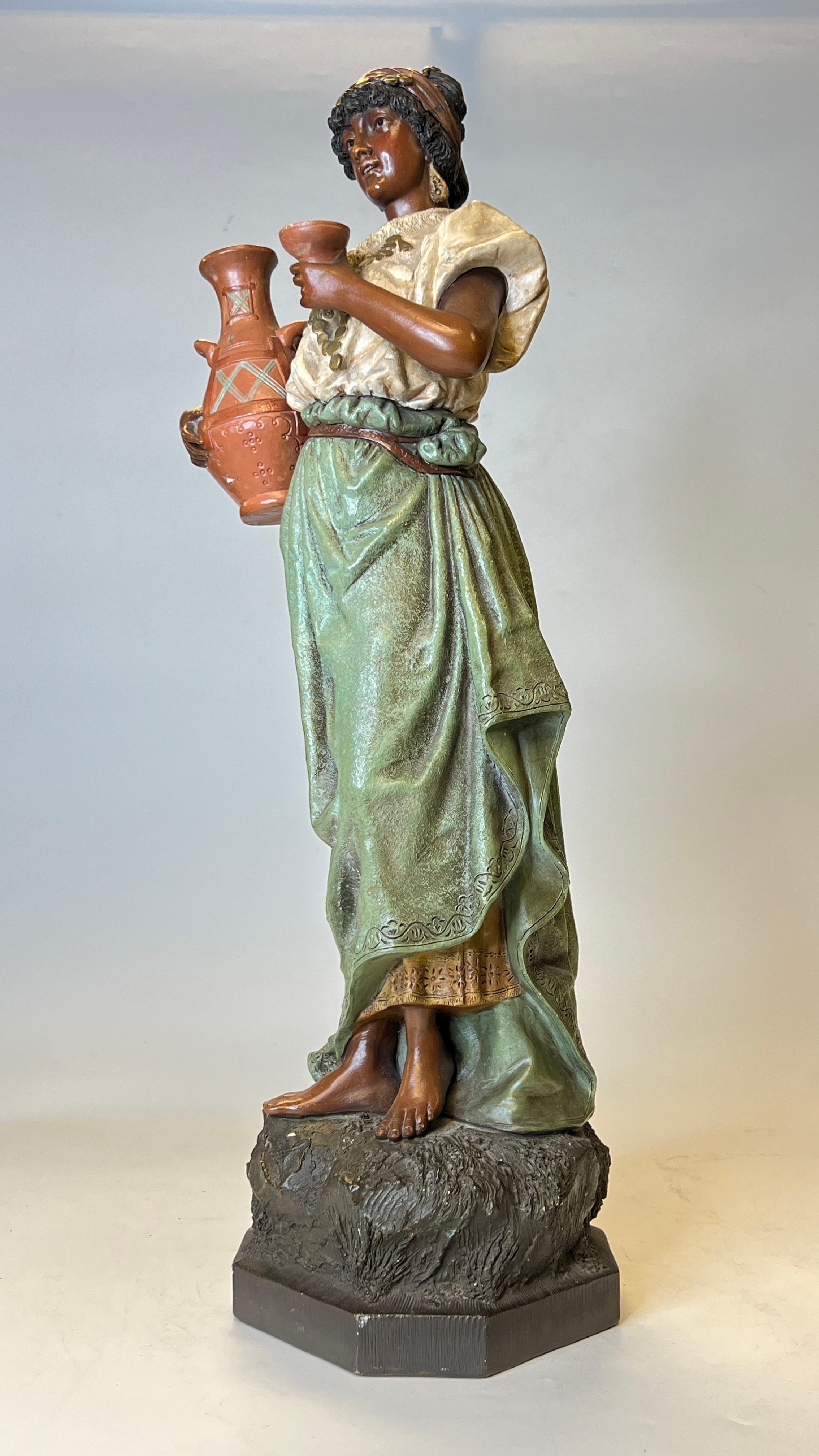 Paar orientalische polychrome Terrakotta-Figuren des 19. im Angebot 6