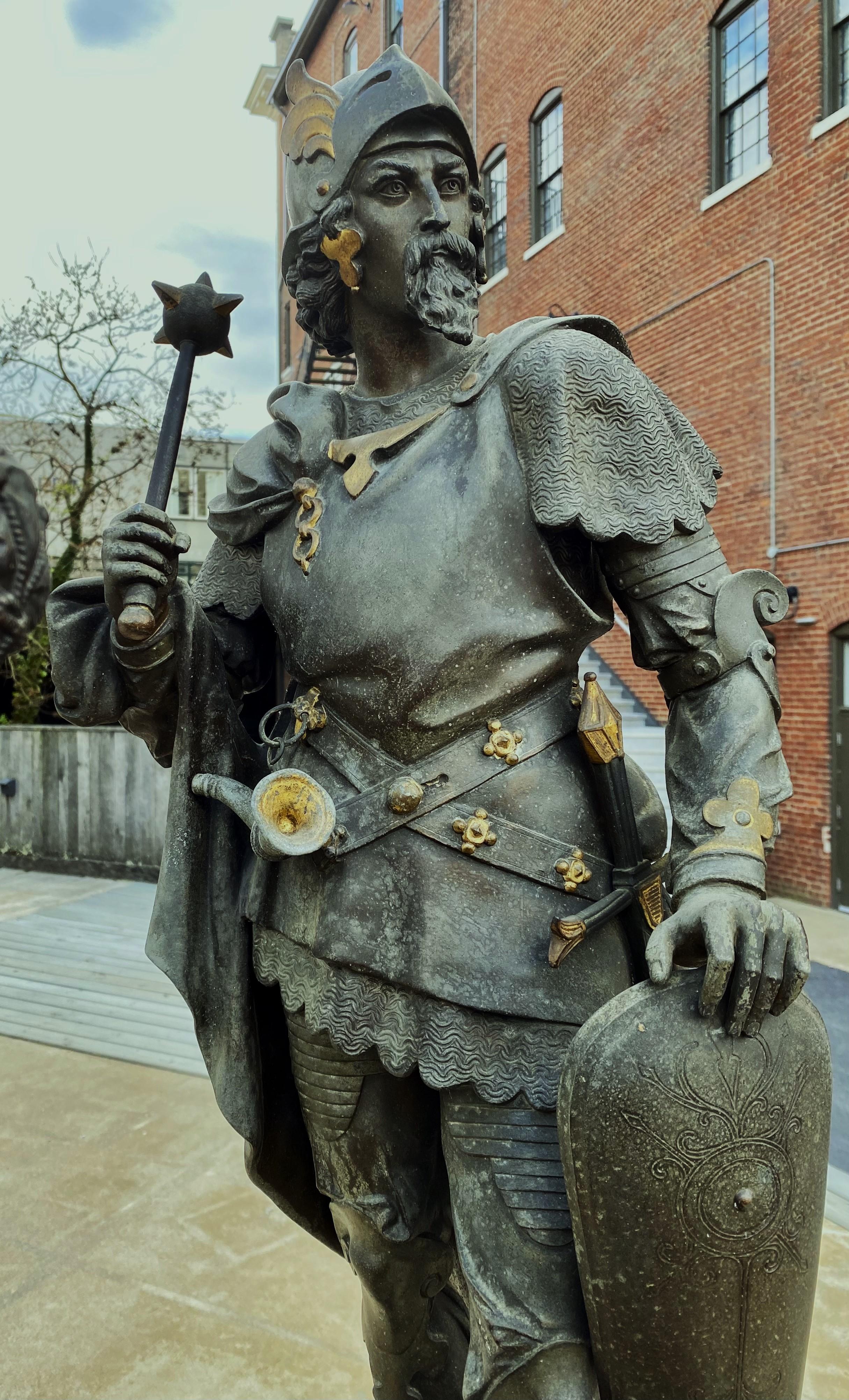 Pair 19th Century Palatial Spelter Medieval Statues Roland & Robert I on Stands For Sale 6