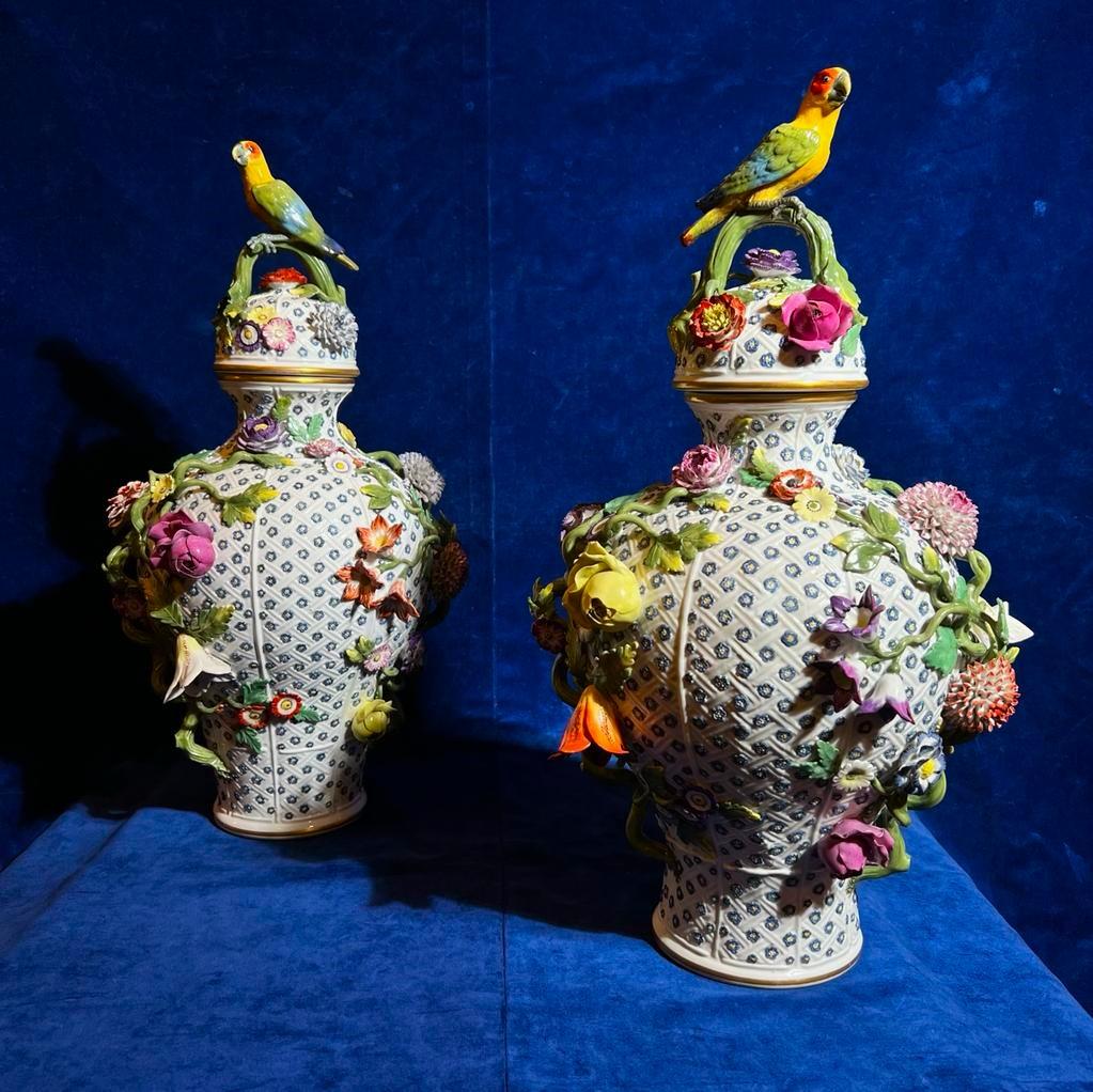 German Pair 19th Century Rococo Style Meissen Porcelain Parrot and Flower Lidded Vases For Sale