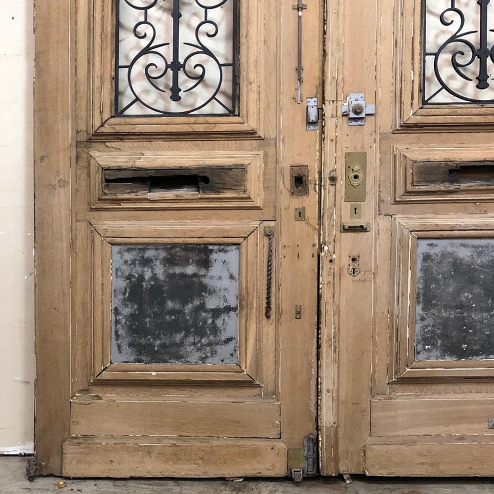 Pair of 19th Century Solid Oak Doors with Wrought Iron Inserts 6