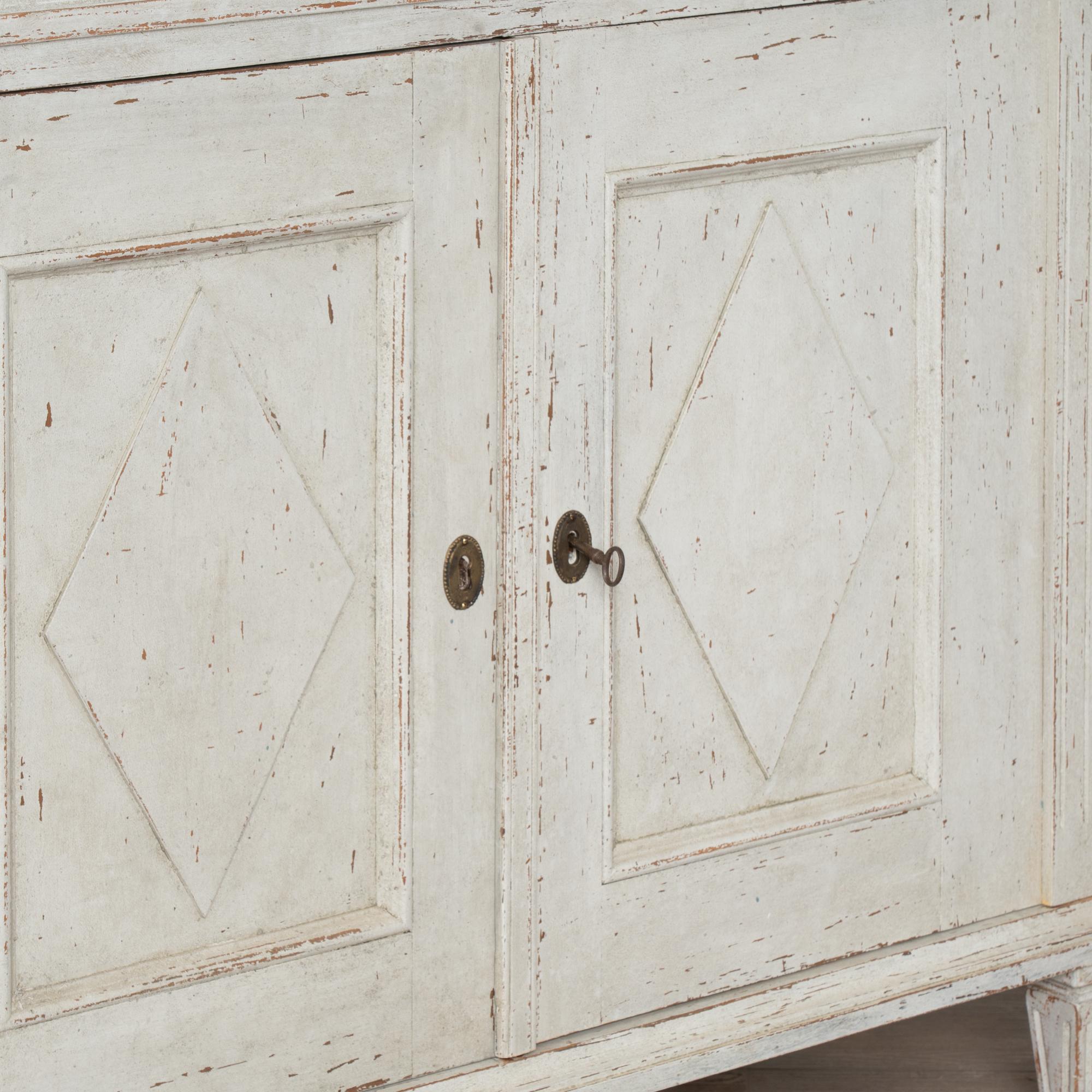 Pair, 19th Century Swedish Gustavian White Narrow Bookcases Display Cabinets 6