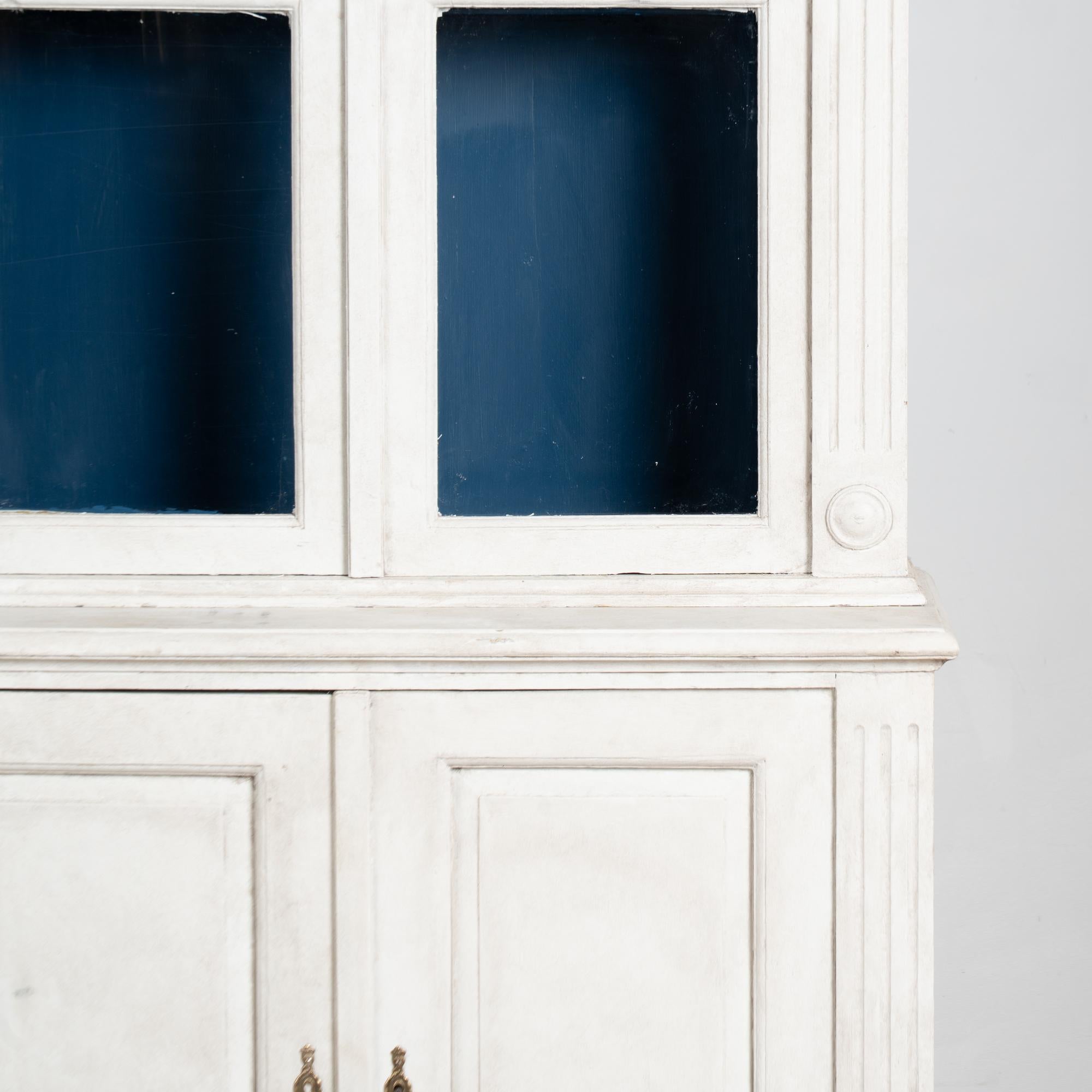 Pair, 19th Century Tall White Painted Pine Bookcases Display Cabinets For Sale 2