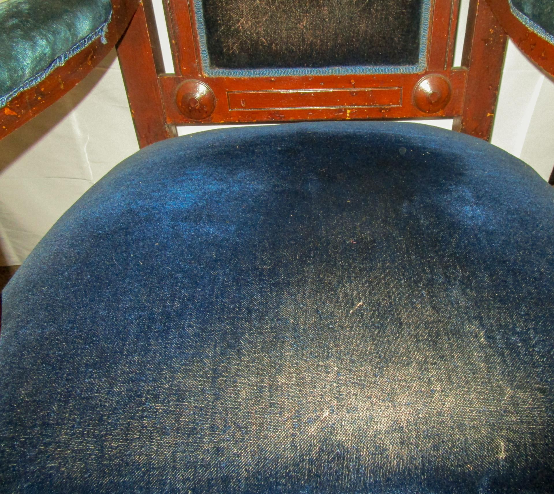blue throne chair