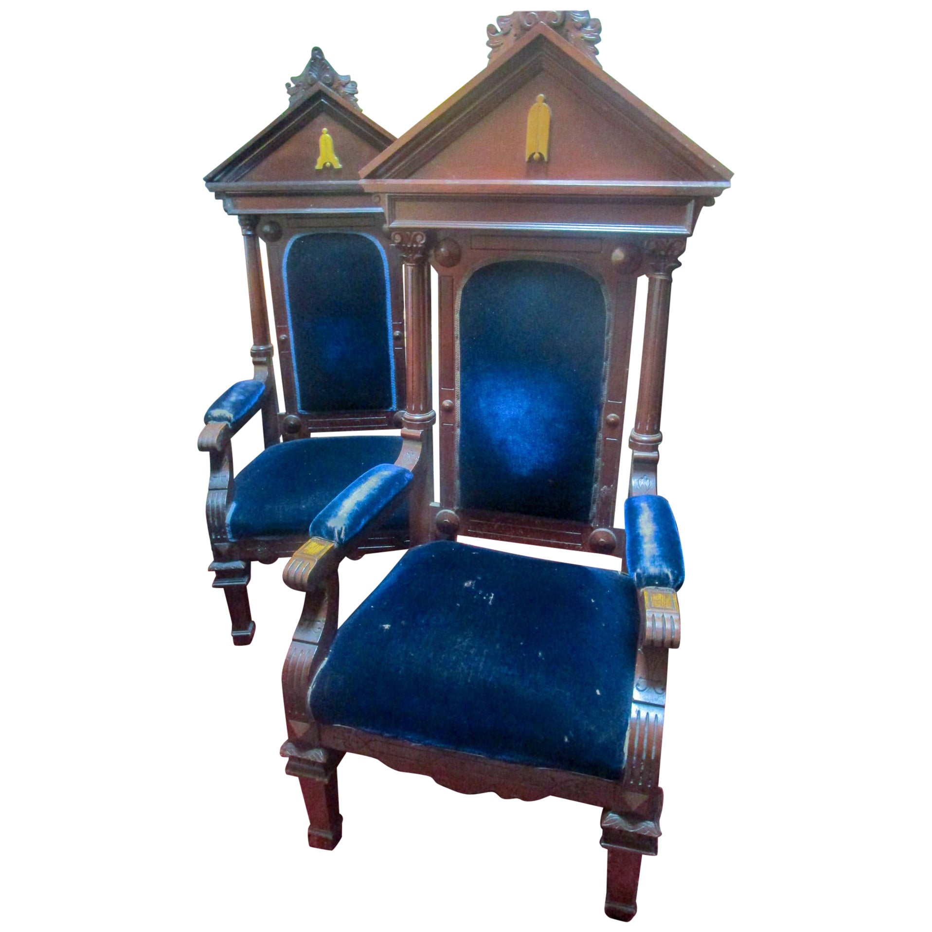 Coppia di sedie da trono Eastlake Free Mason del XIX secolo con simbolismo