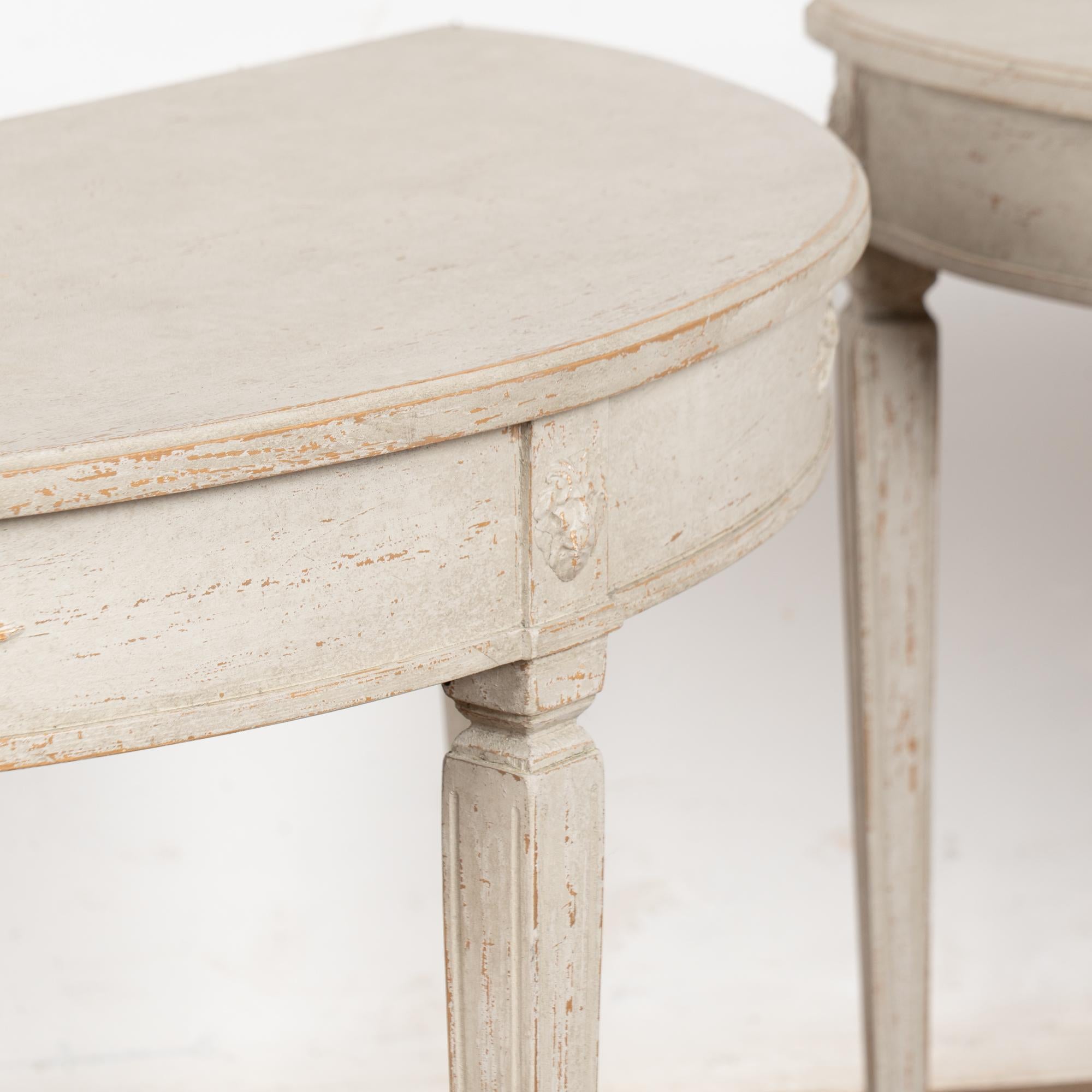 Pair, 19th Century White Swedish Gustavian Demi Lune Side Tables Consoles For Sale 4