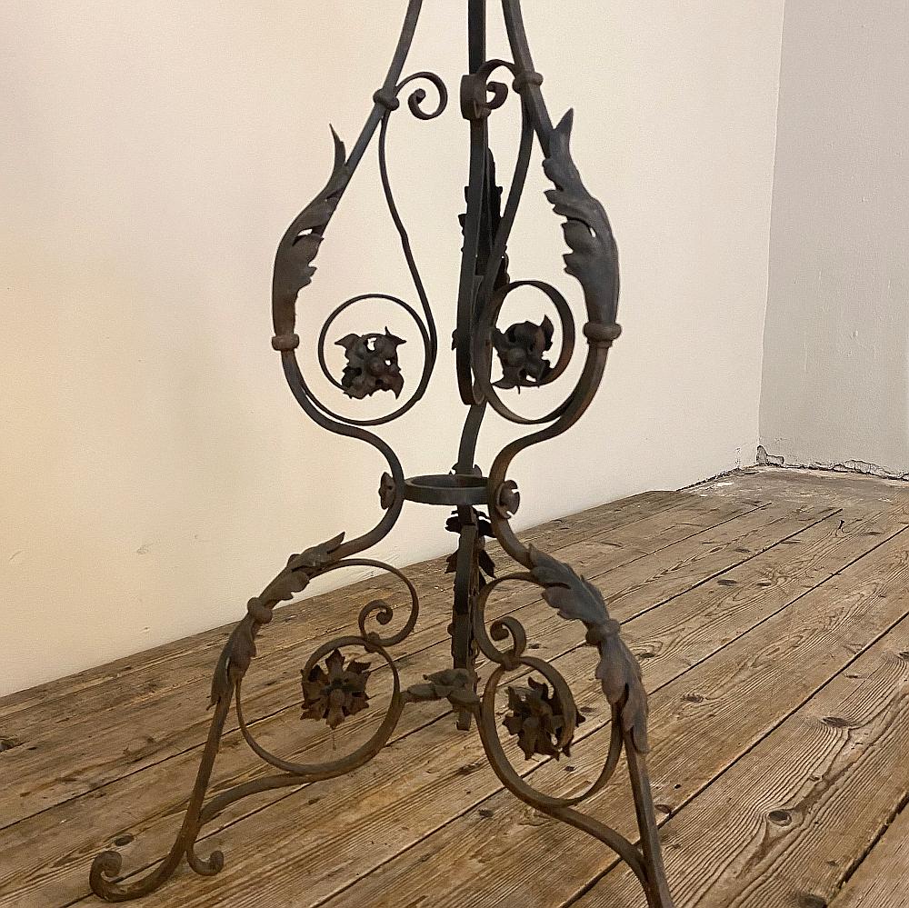 Pair 19th Century Wrought Iron Jardinières, Plant Stands In Good Condition In Dallas, TX