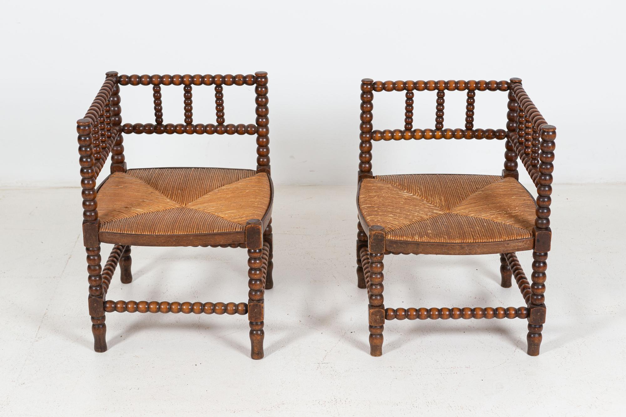 Circa 1895

Pair 19thC French Bobbin Rattan corner chairs

Price is for the pair

(One slightly shorter)

Measures: W 43 x D 46 x H 62 cm

Seat height 36cm.

    