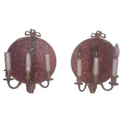 Pareja de Apliques de Pared Franceses Luis XVI de Bronce Dorado con Fondo de Vidrio Artístico