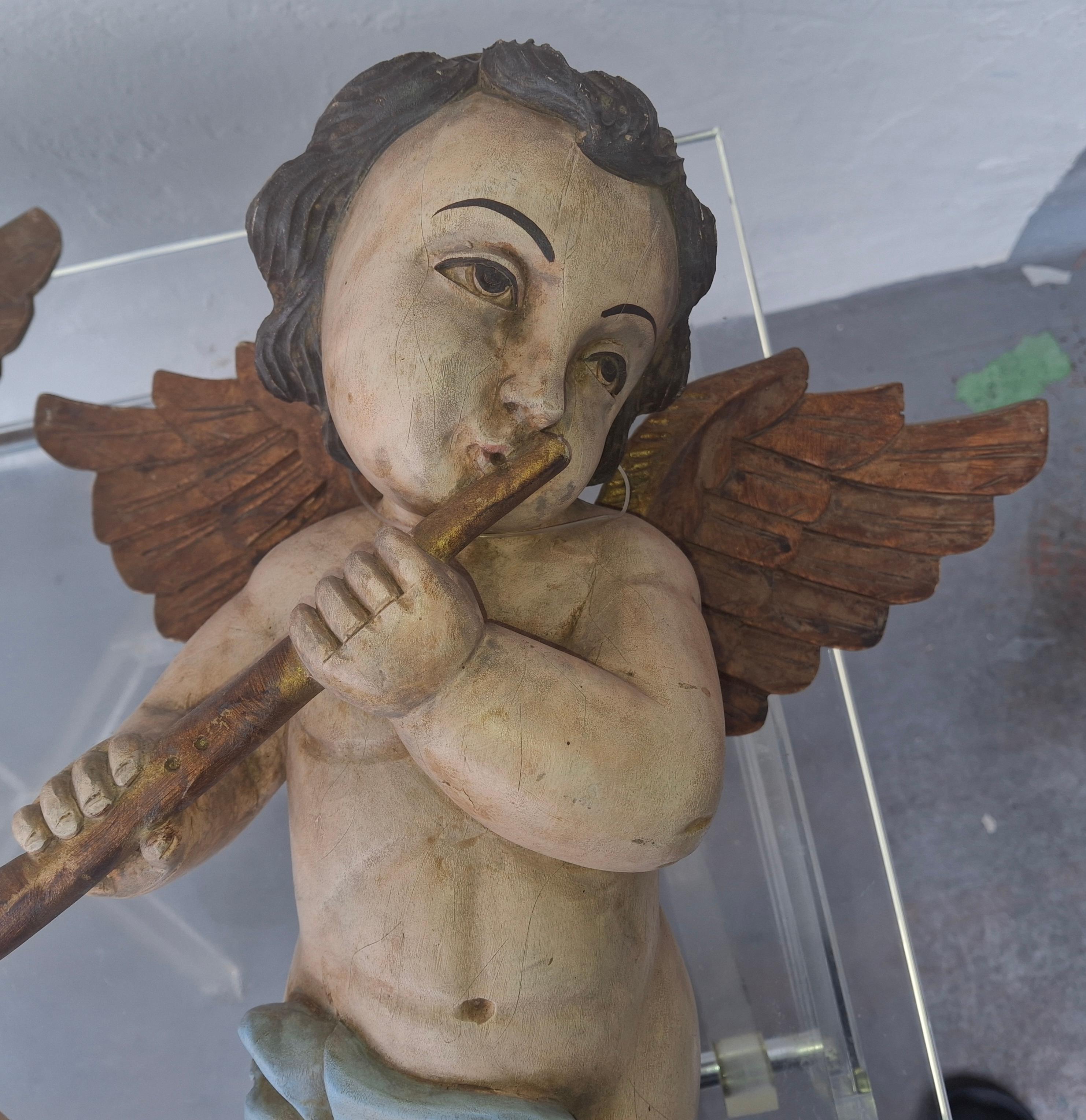 Coppia di sculture musicali a forma di cherubino in legno policromo del XIX secolo italiano in vendita 3