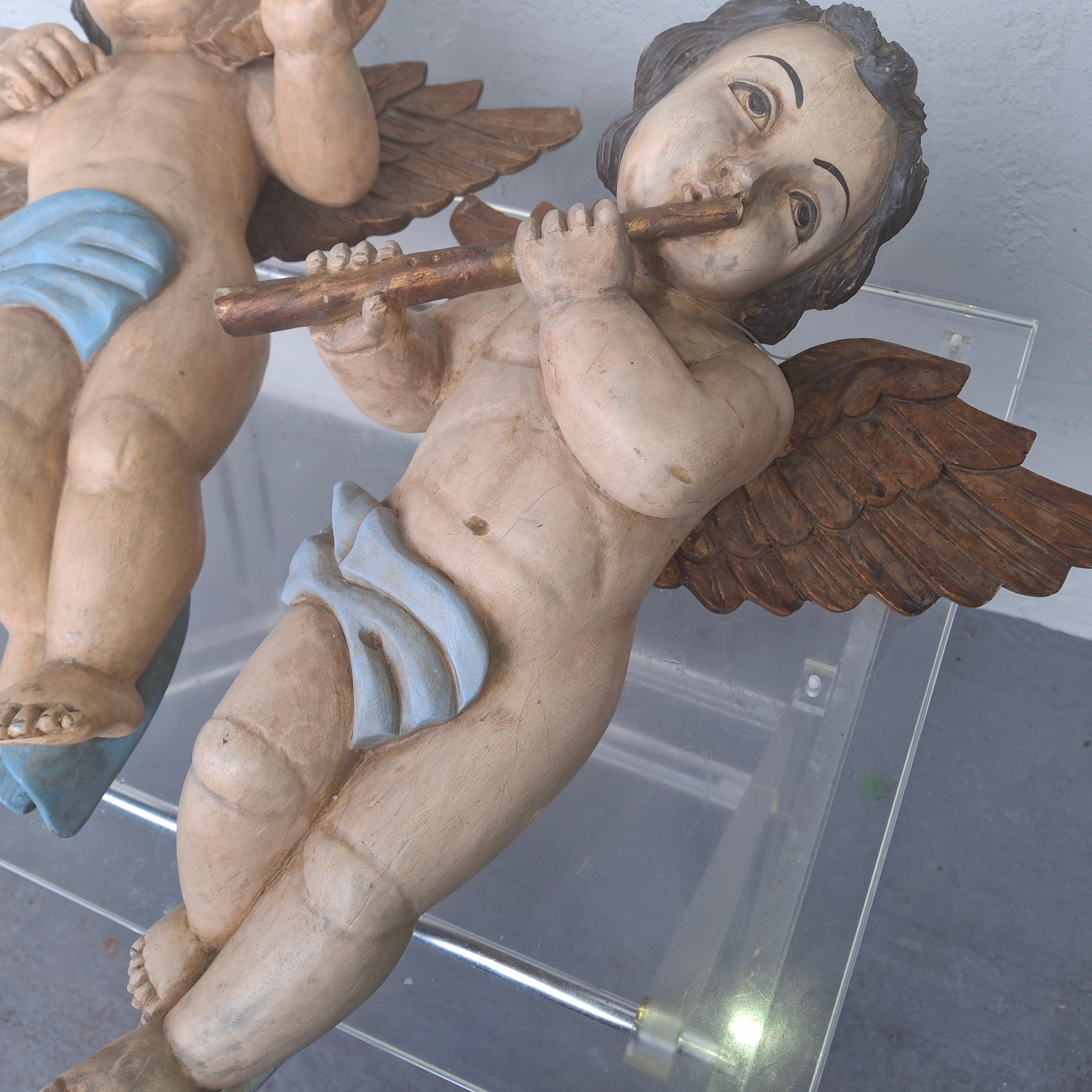Coppia di sculture musicali a forma di cherubino in legno policromo del XIX secolo italiano in vendita 5