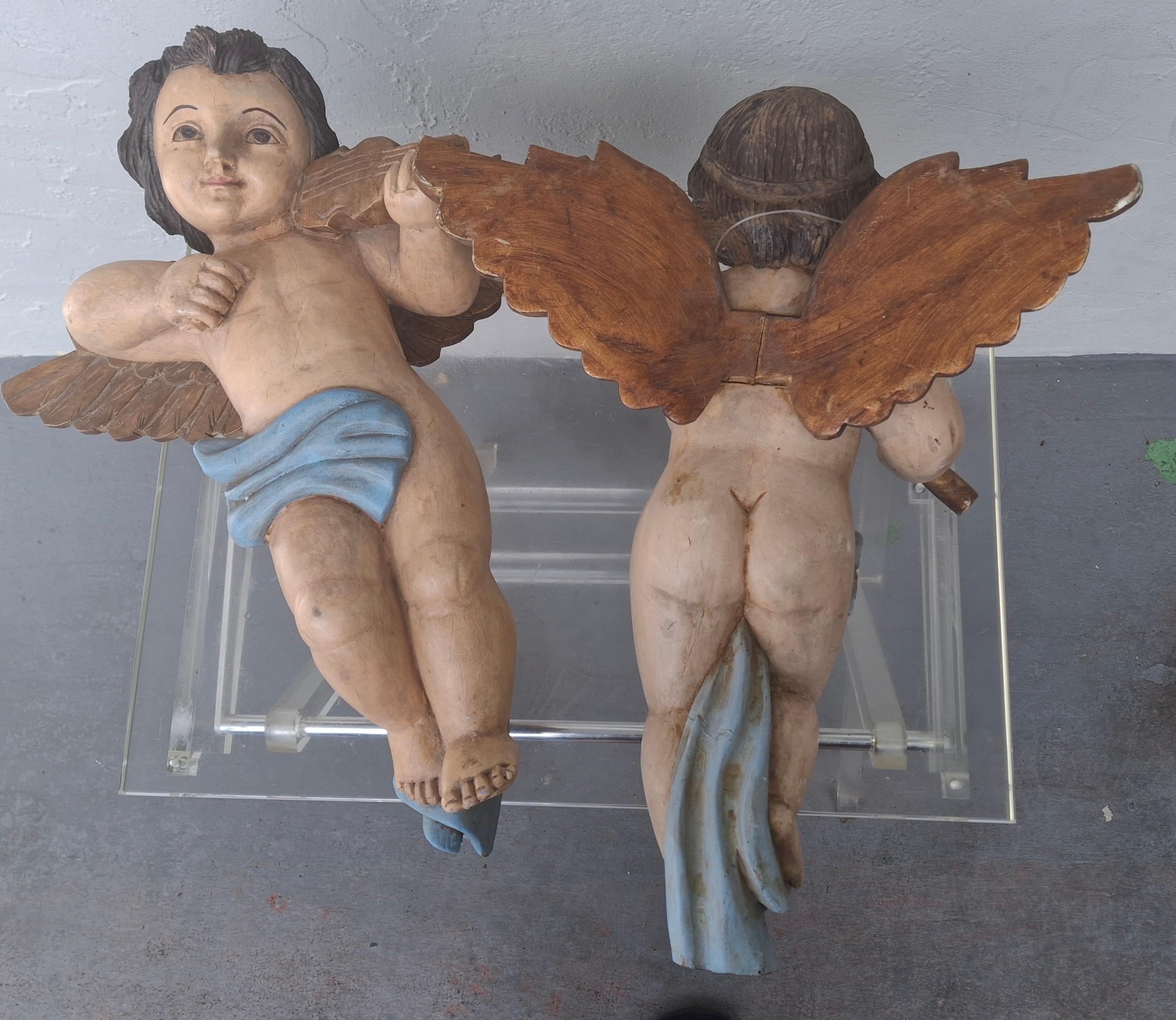 Coppia di sculture musicali a forma di cherubino in legno policromo del XIX secolo italiano in vendita 2