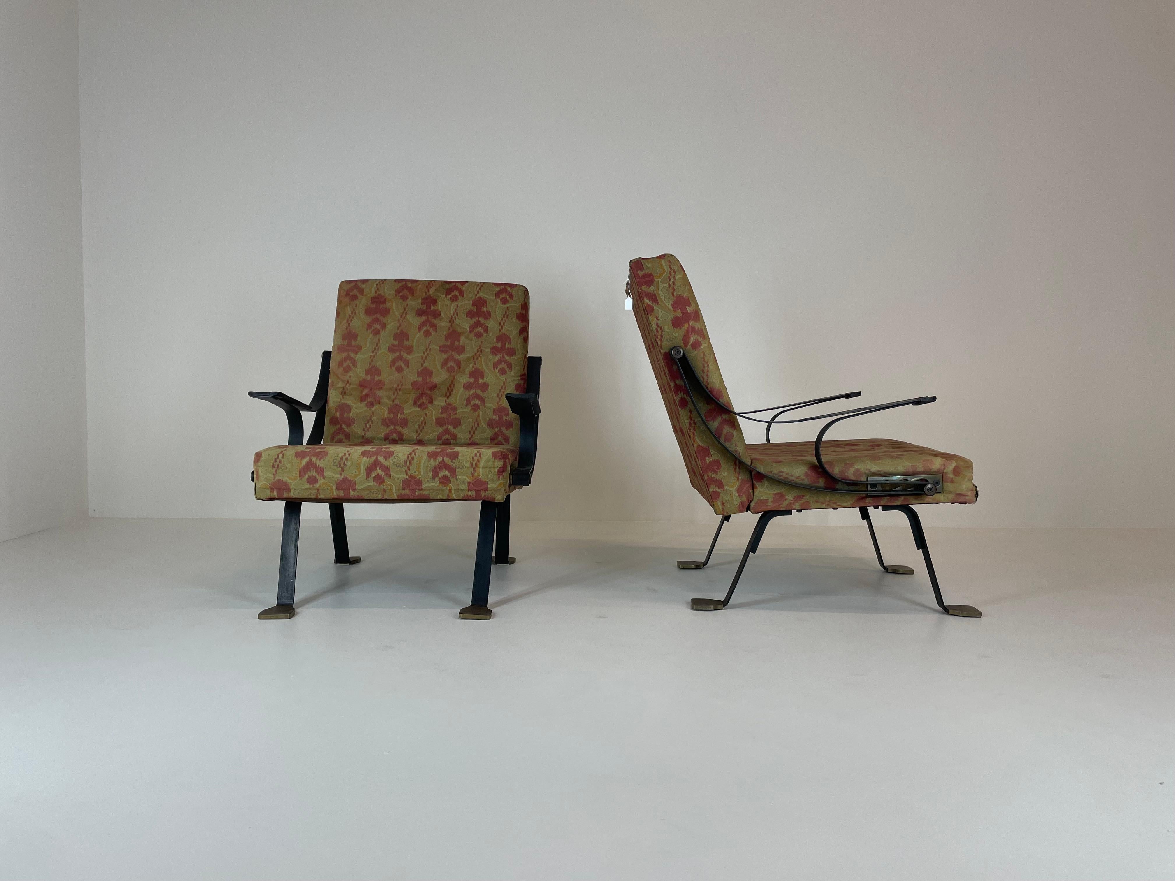 Mid-Century Modern Pair 1st Edition Ignazio Gardella Digamma Armchairs for Gavina Italy, 1960s For Sale