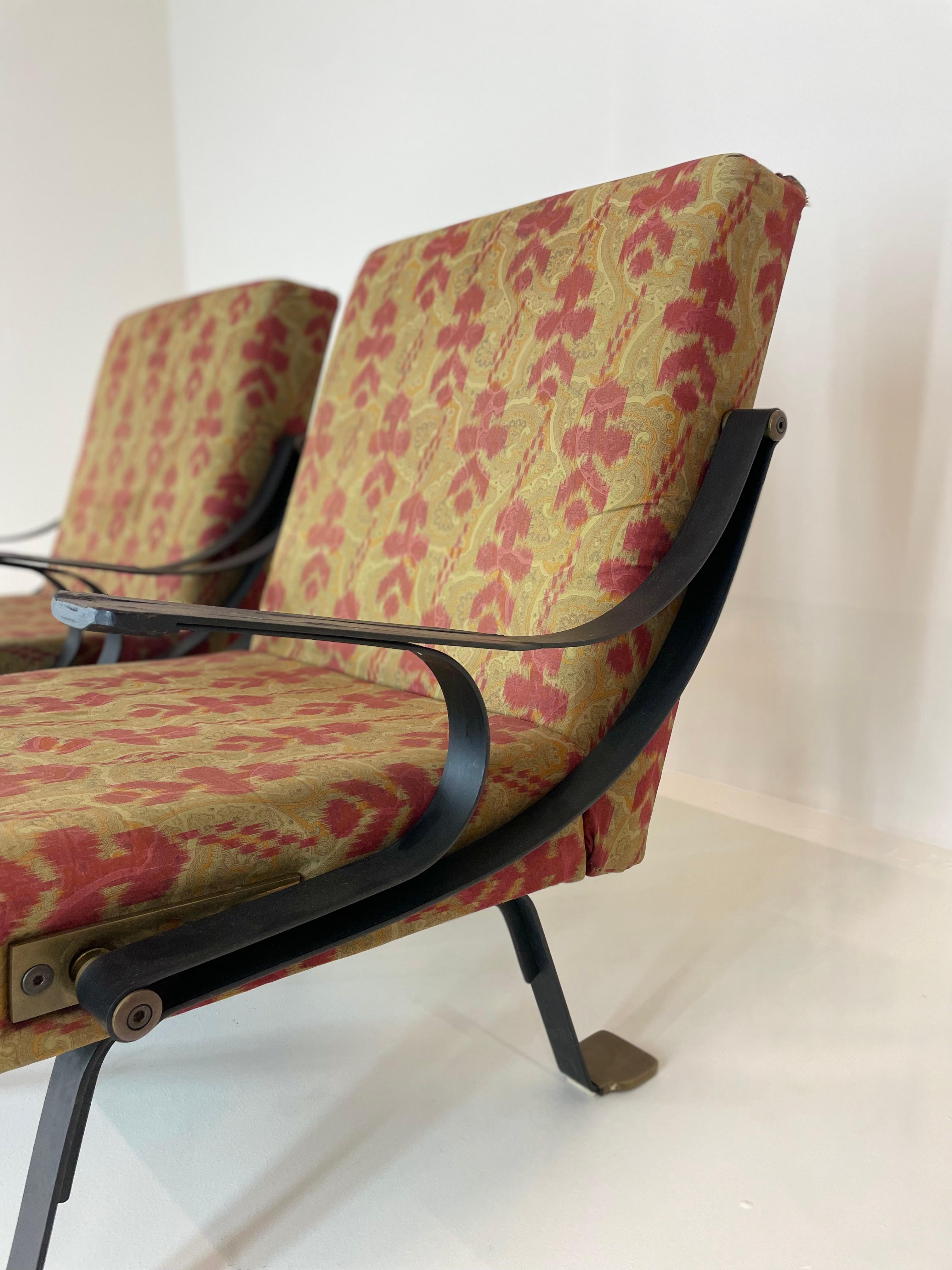 Pair 1st Edition Ignazio Gardella Digamma Armchairs for Gavina Italy, 1960s In Good Condition For Sale In Catania, IT