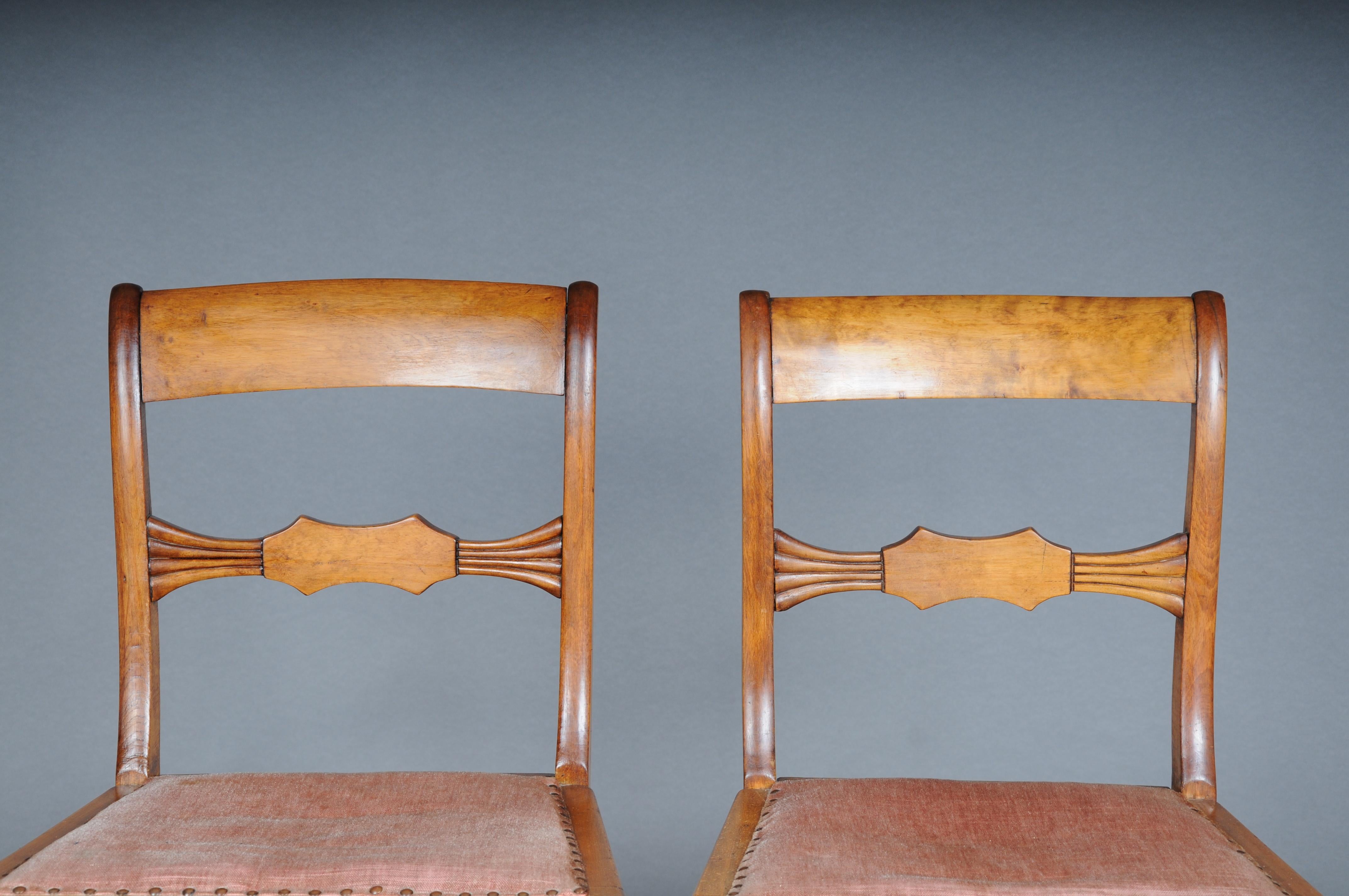 Pair (2) antique Biedermeier chairs circa 1840, birch In Good Condition For Sale In Berlin, DE