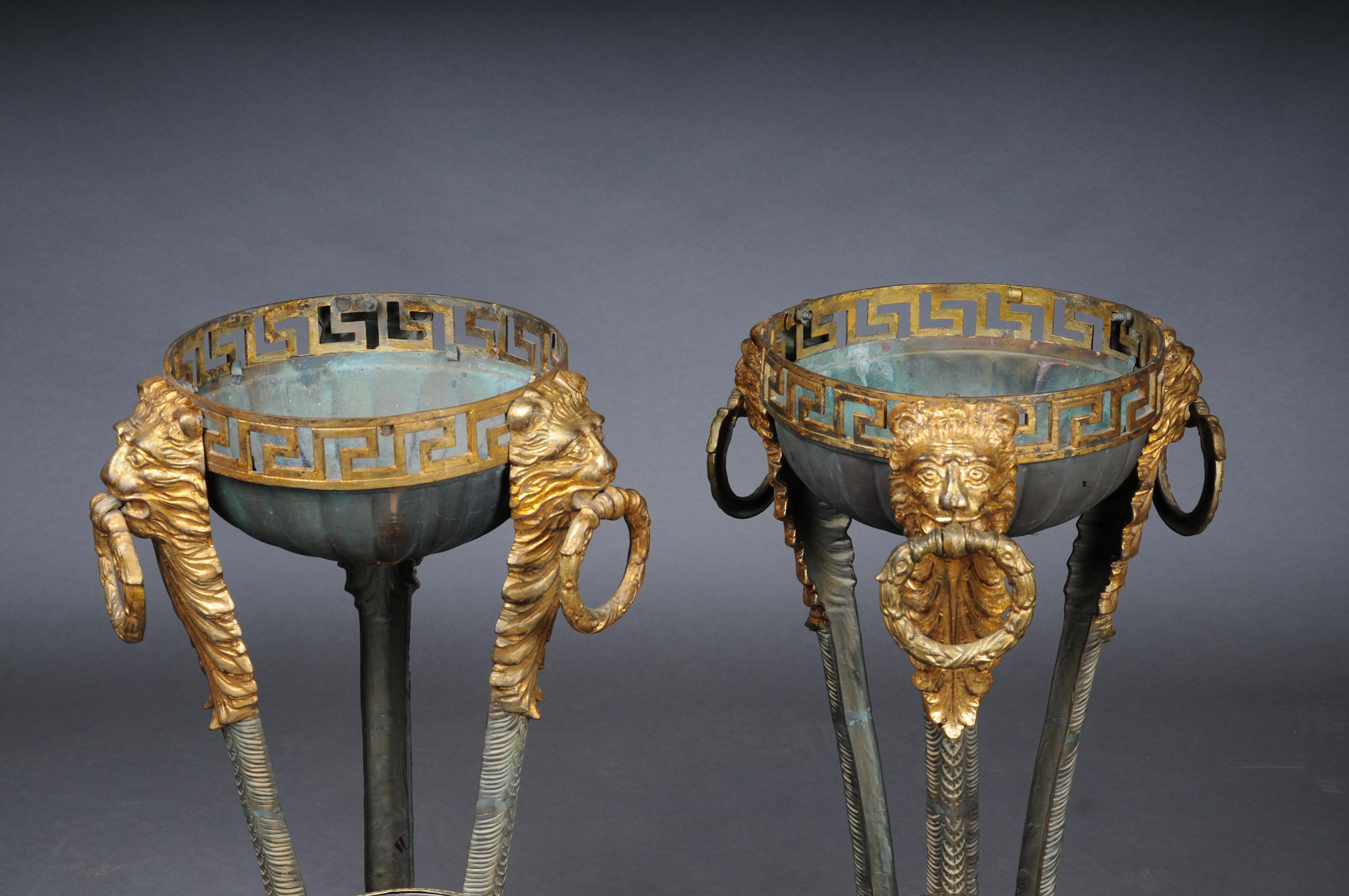 Pair (2) antique gueridons/floral columns in Athens, France, 19th century For Sale 3
