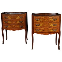 Paire de '2' commodes Louis XV 20ème siècle, marqueterie